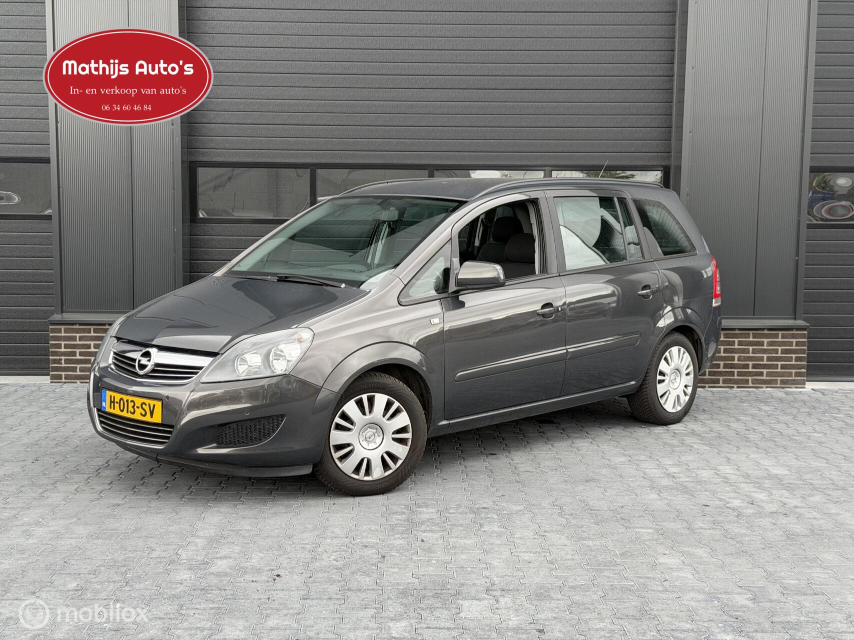 Opel Zafira 1.6 Cosmo Airco Goed onderhouden! 7 persoons! 2013 - voorkant