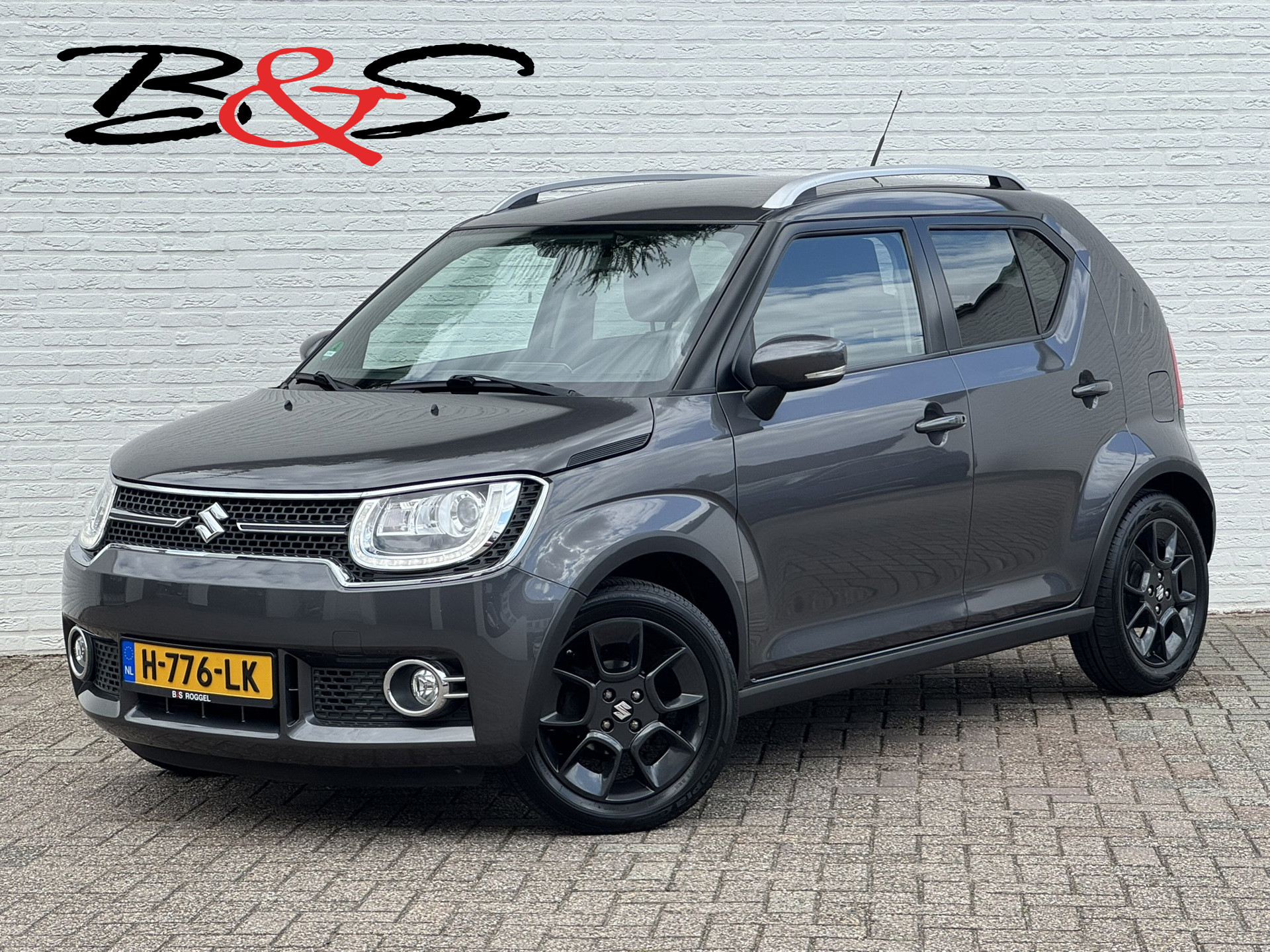 Suzuki Ignis 1.2 Stijl Camera Stoelverwarming  Carplay Clima Cruisecontrol 2017 - voorkant