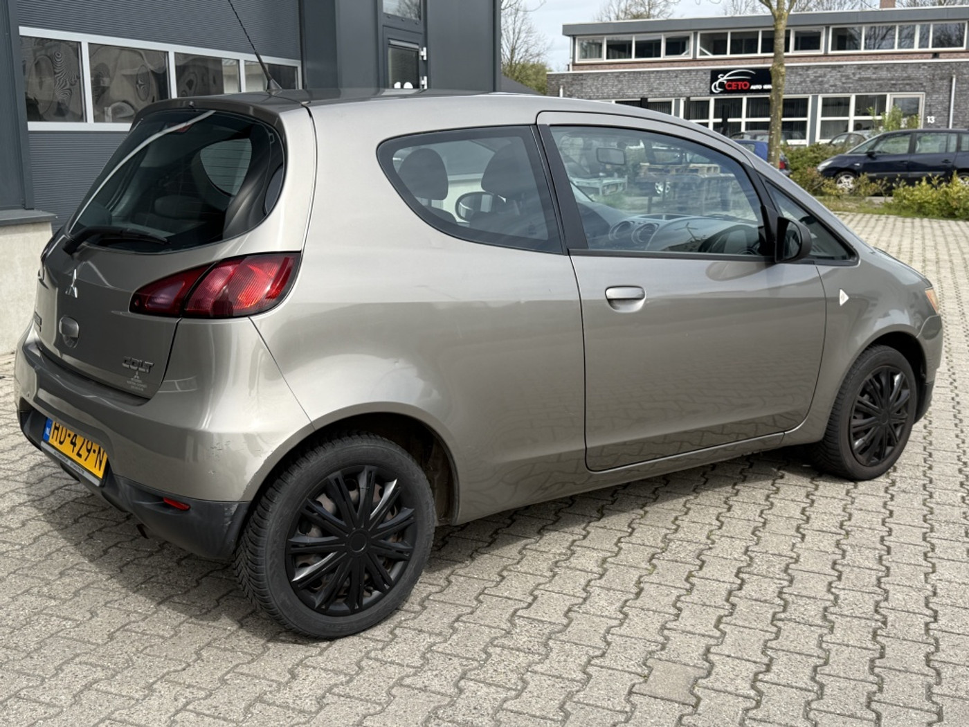 Foto van Mitsubishi Mitsubishi Colt