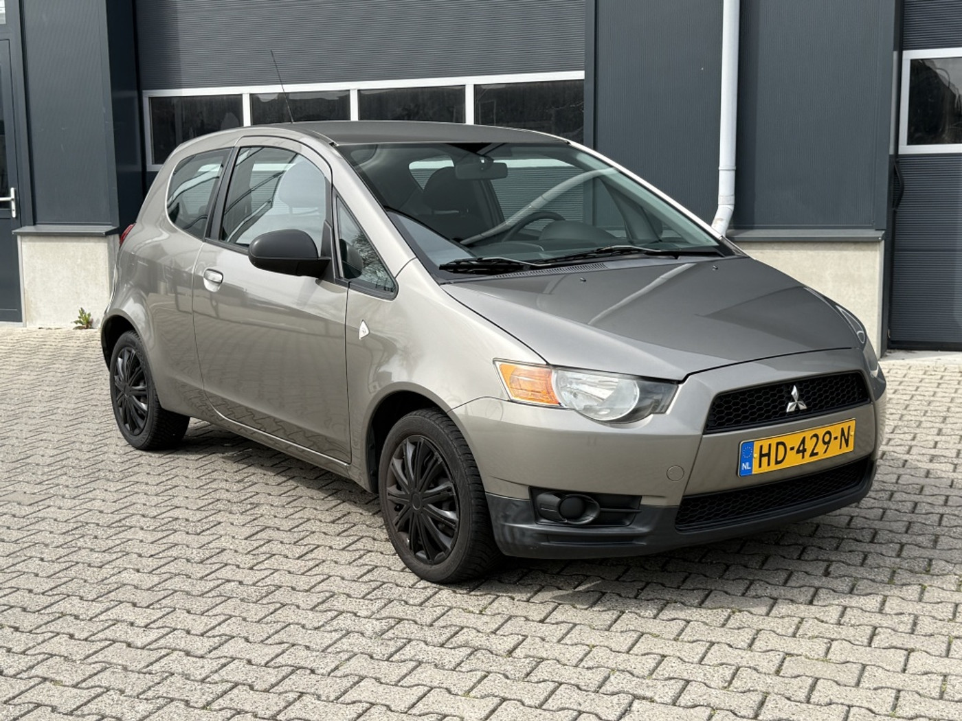 Foto van Mitsubishi Mitsubishi Colt