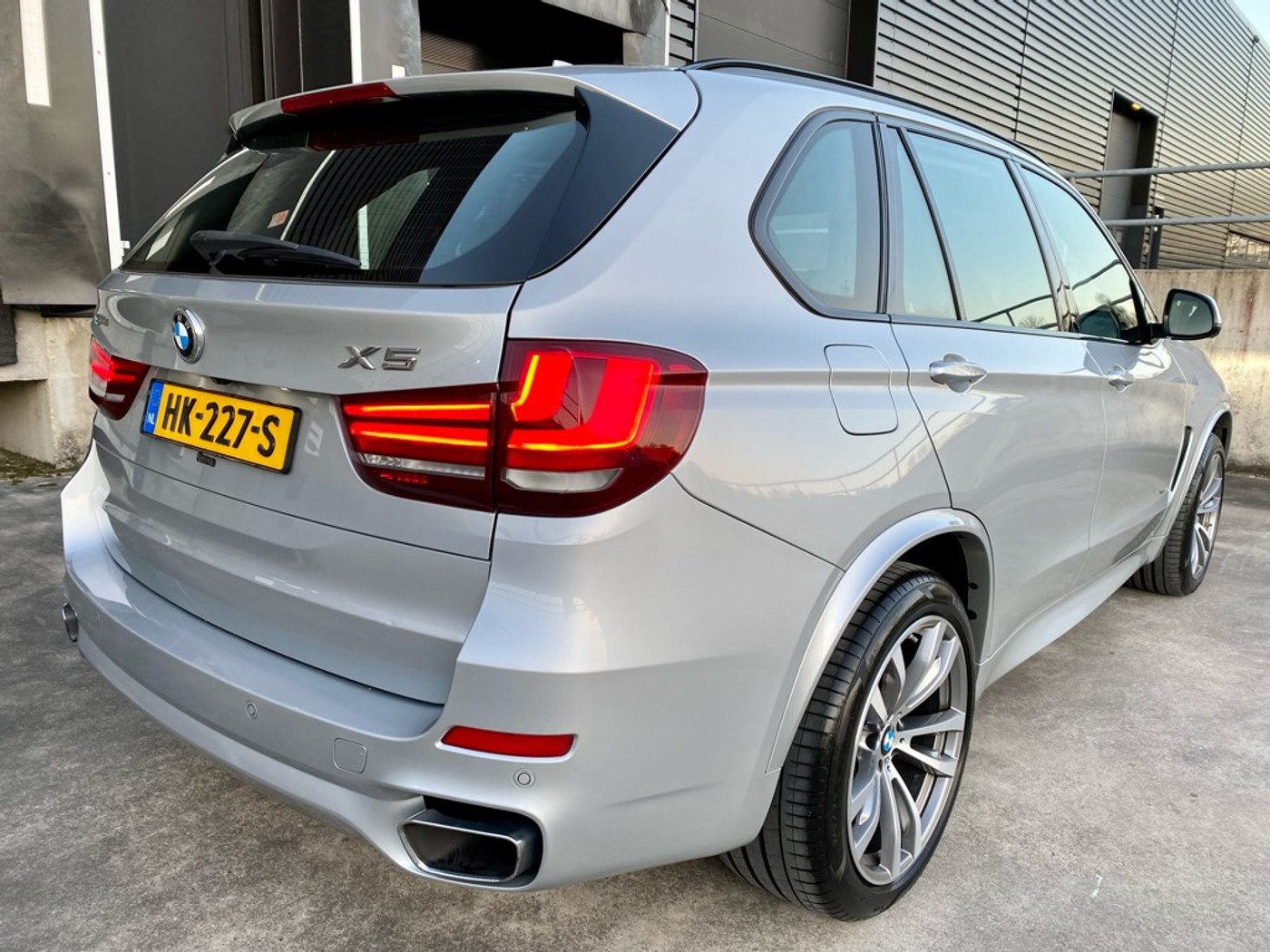 Foto van BMW X5 Xdrive40e