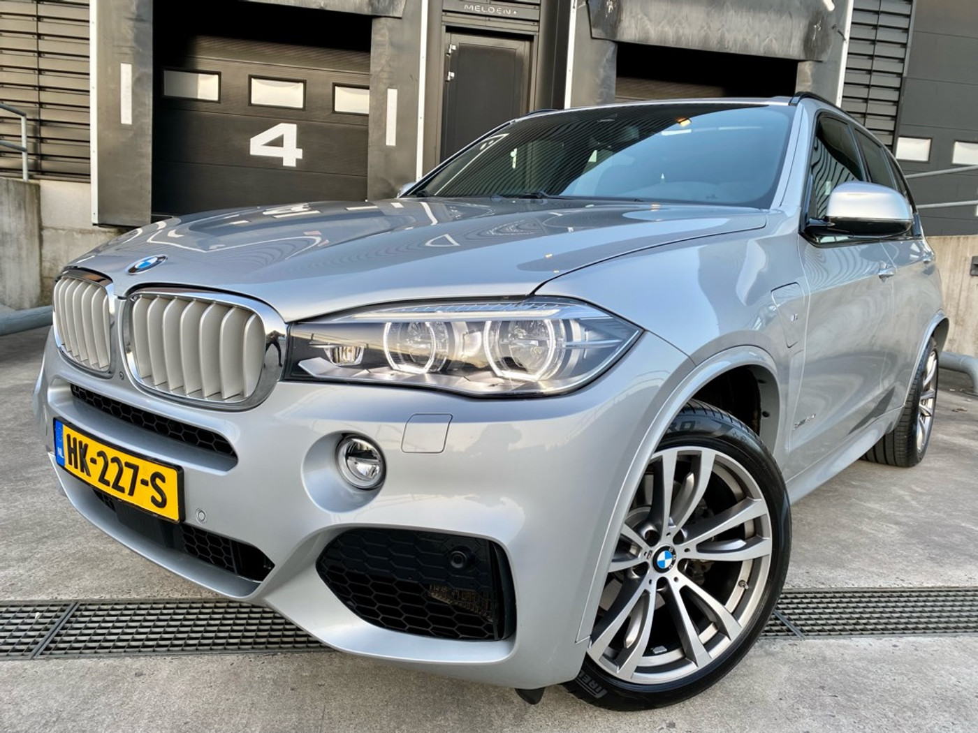 Foto van BMW X5 Xdrive40e