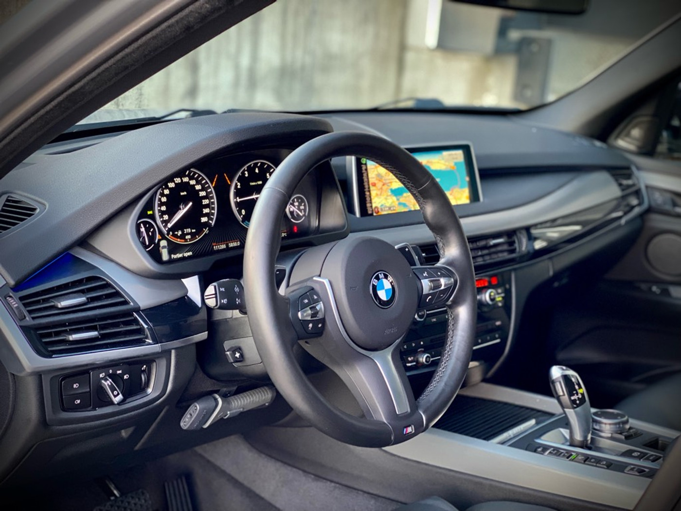 Foto van BMW X5 Xdrive40e