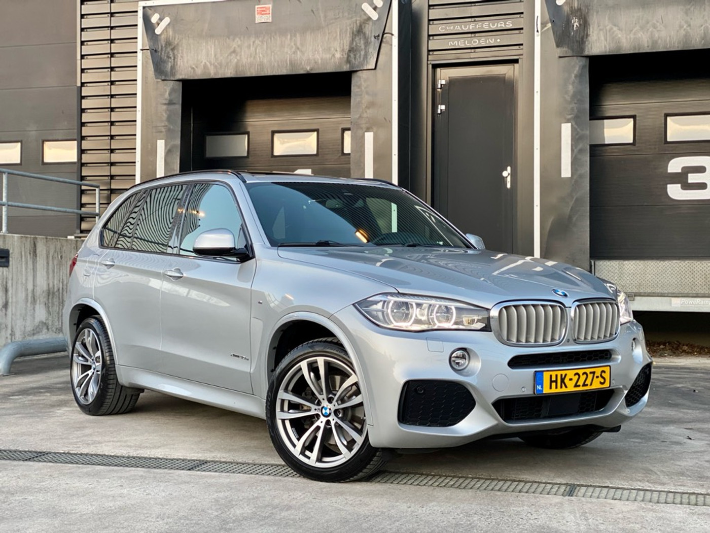 Foto van BMW X5 Xdrive40e