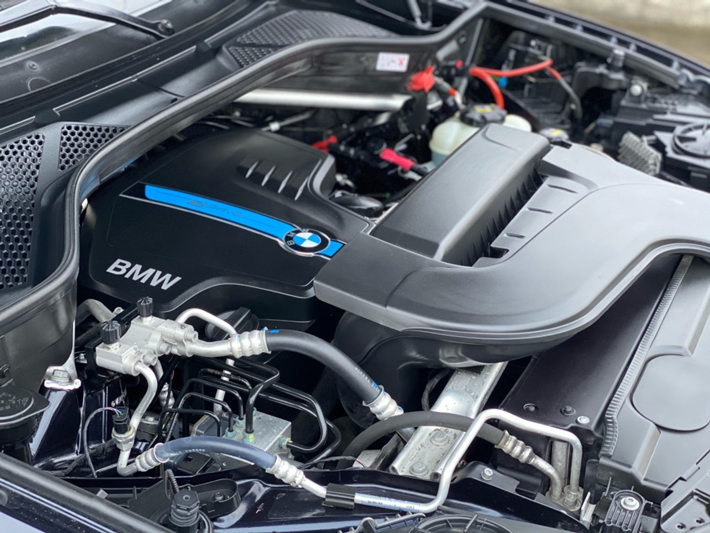 Foto van BMW X5 Xdrive40e