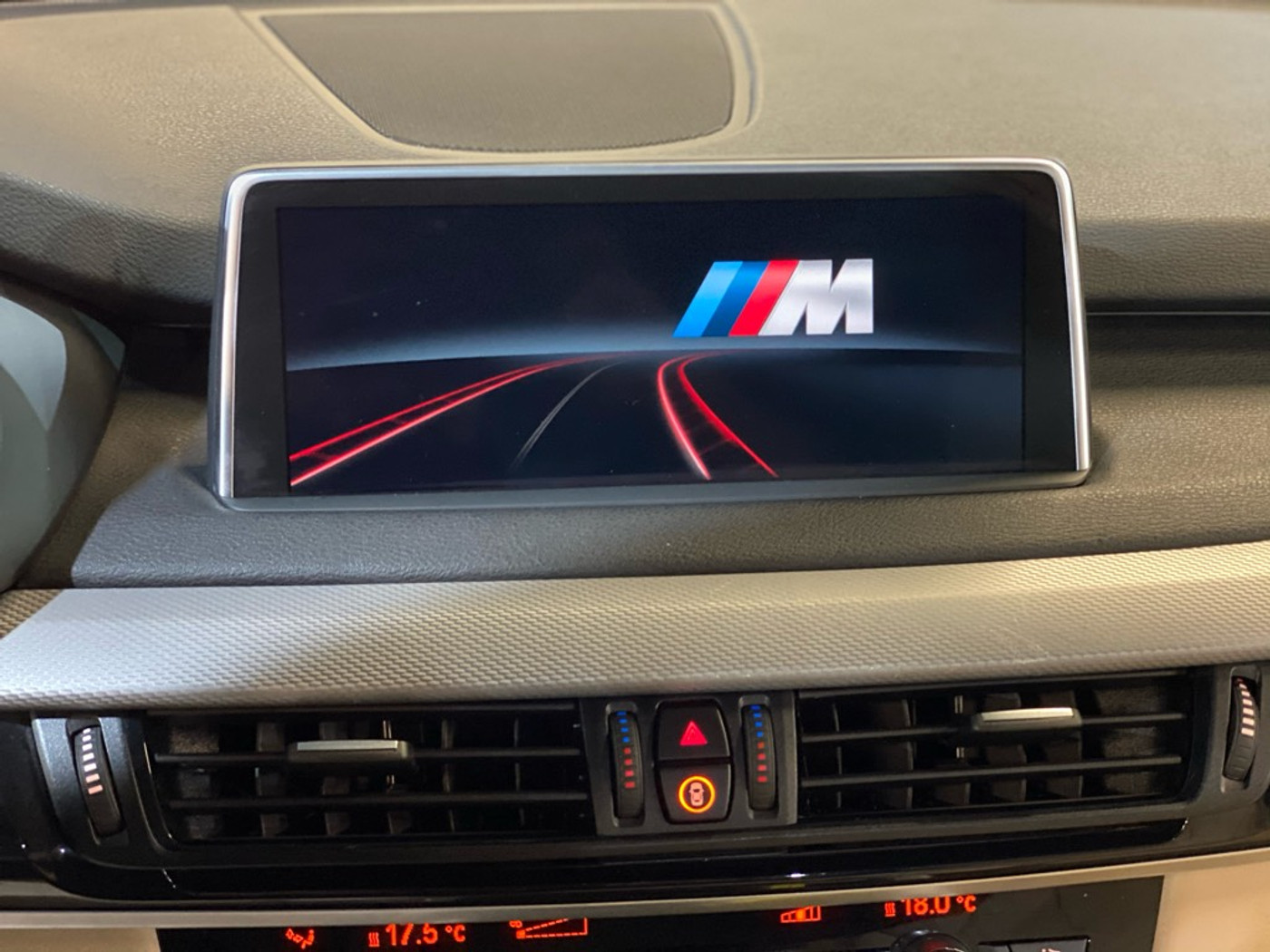 Foto van BMW X5 Xdrive40e
