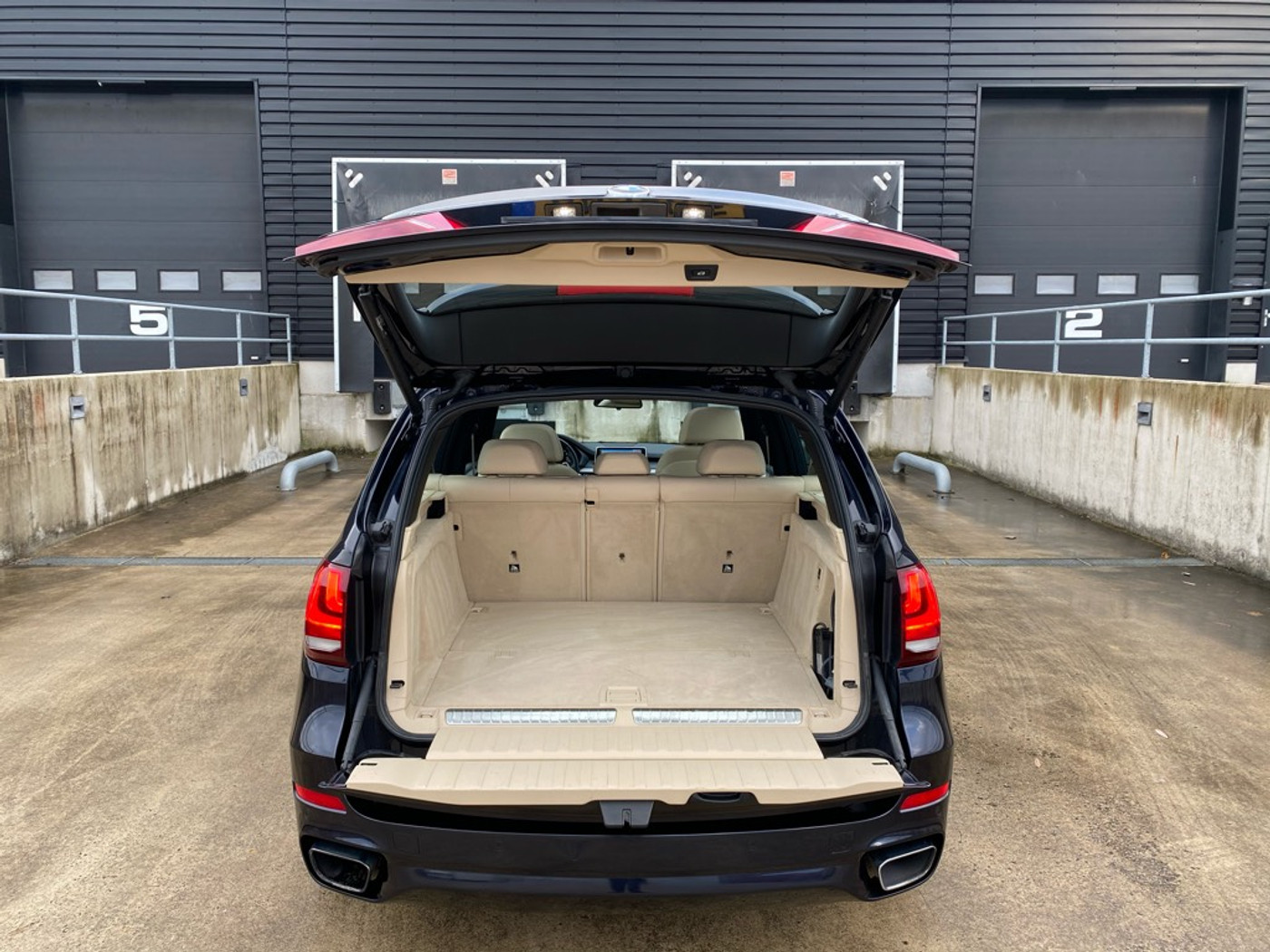 Foto van BMW X5 Xdrive40e