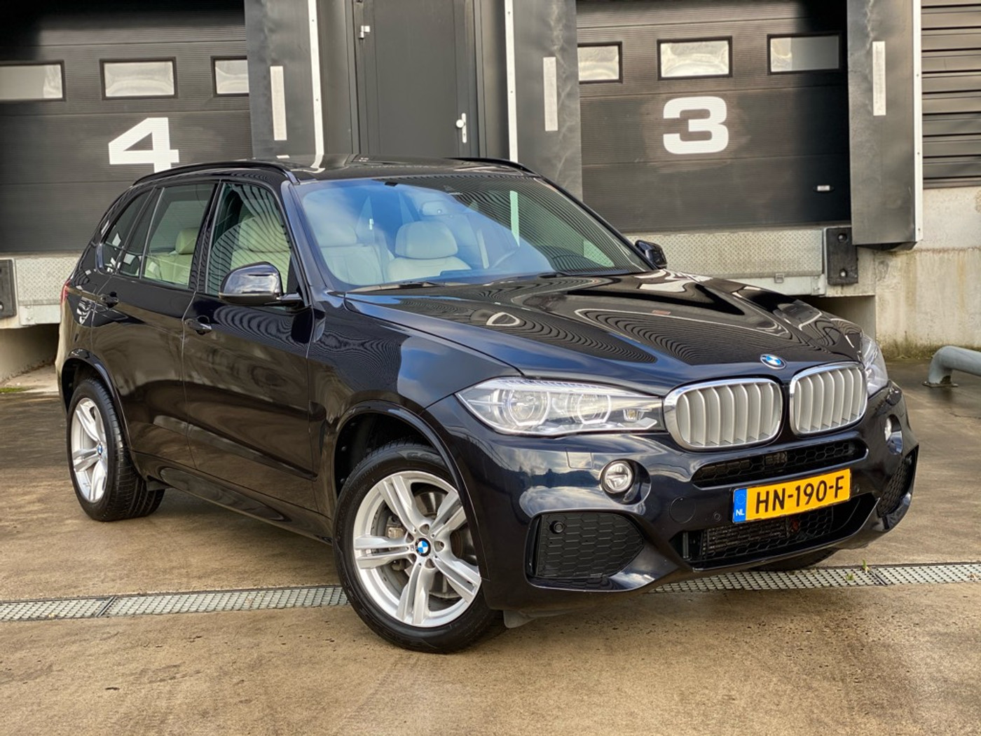 Foto van BMW X5 Xdrive40e