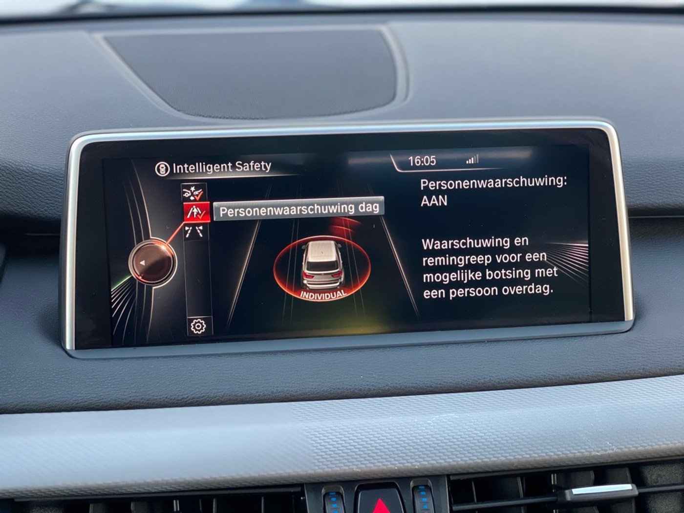 Foto van BMW X5 Xdrive40e