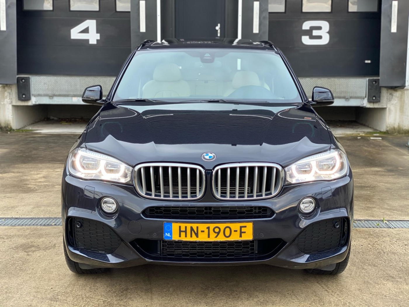 Foto van BMW X5 Xdrive40e
