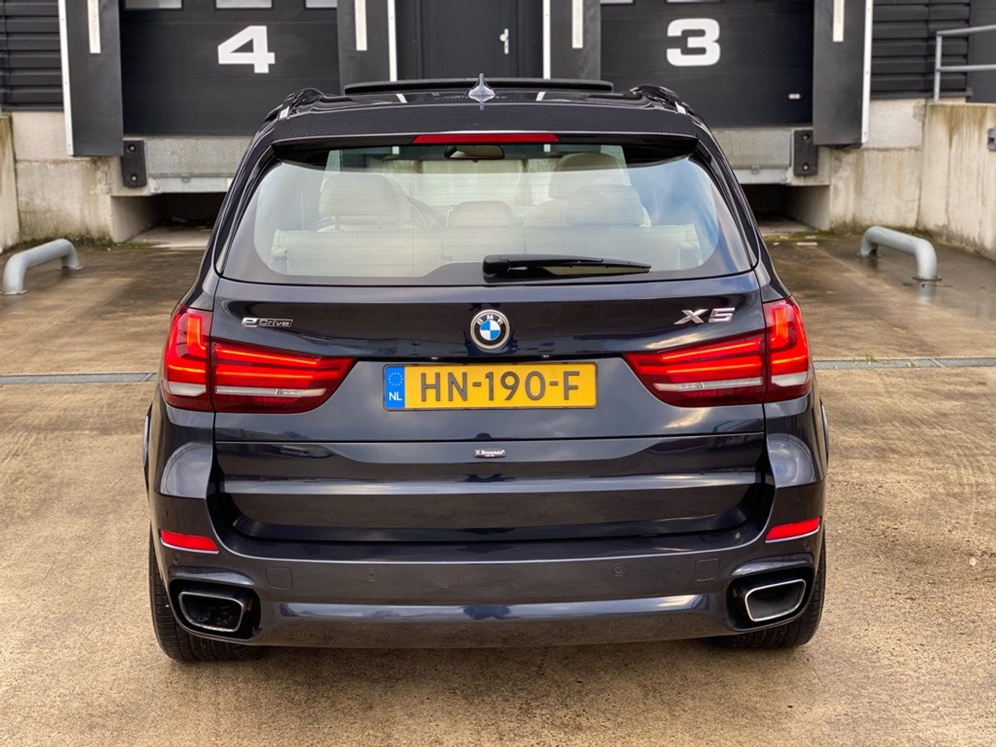 Foto van BMW X5 Xdrive40e