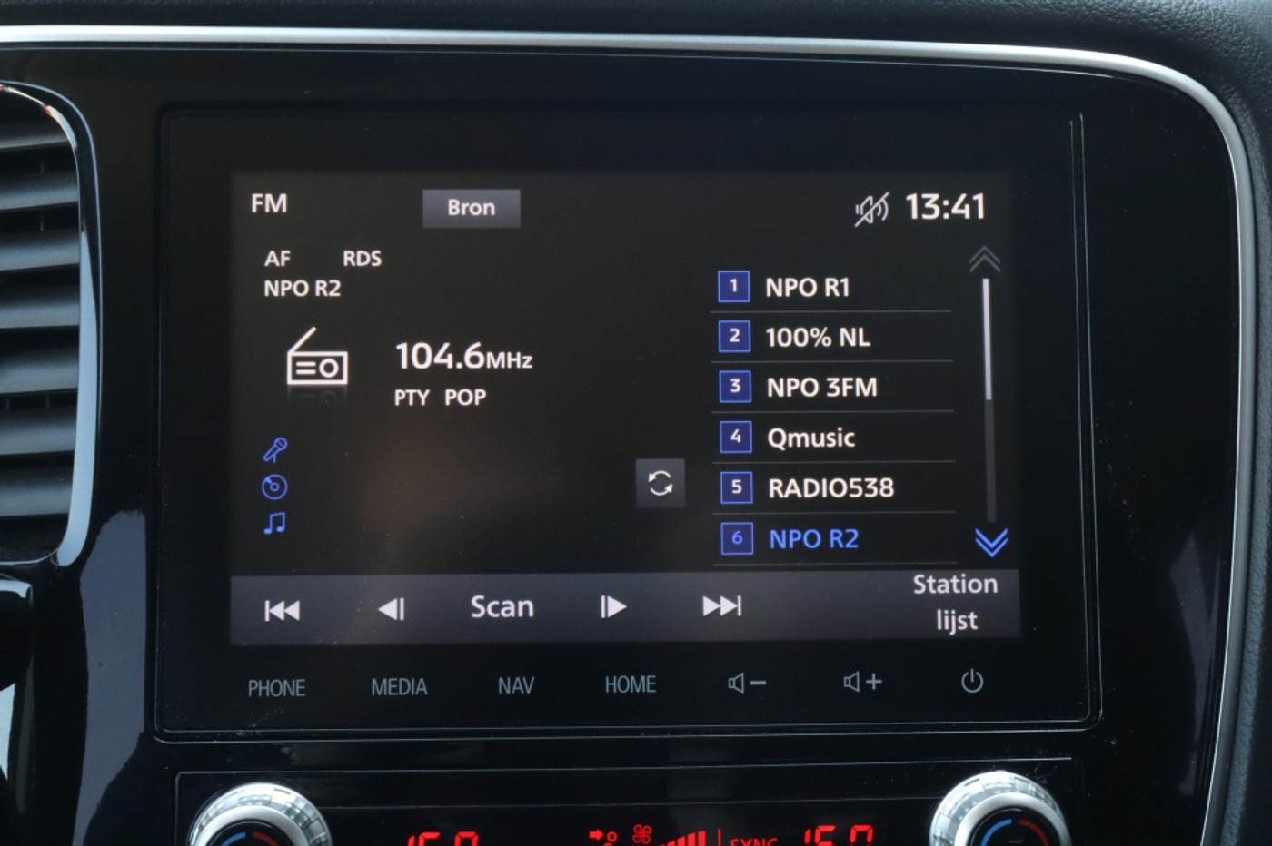 Foto van Mitsubishi Mitsubishi Outlander