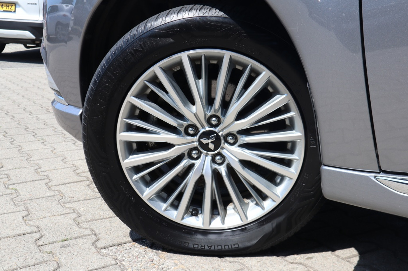 Foto van Mitsubishi Mitsubishi Outlander