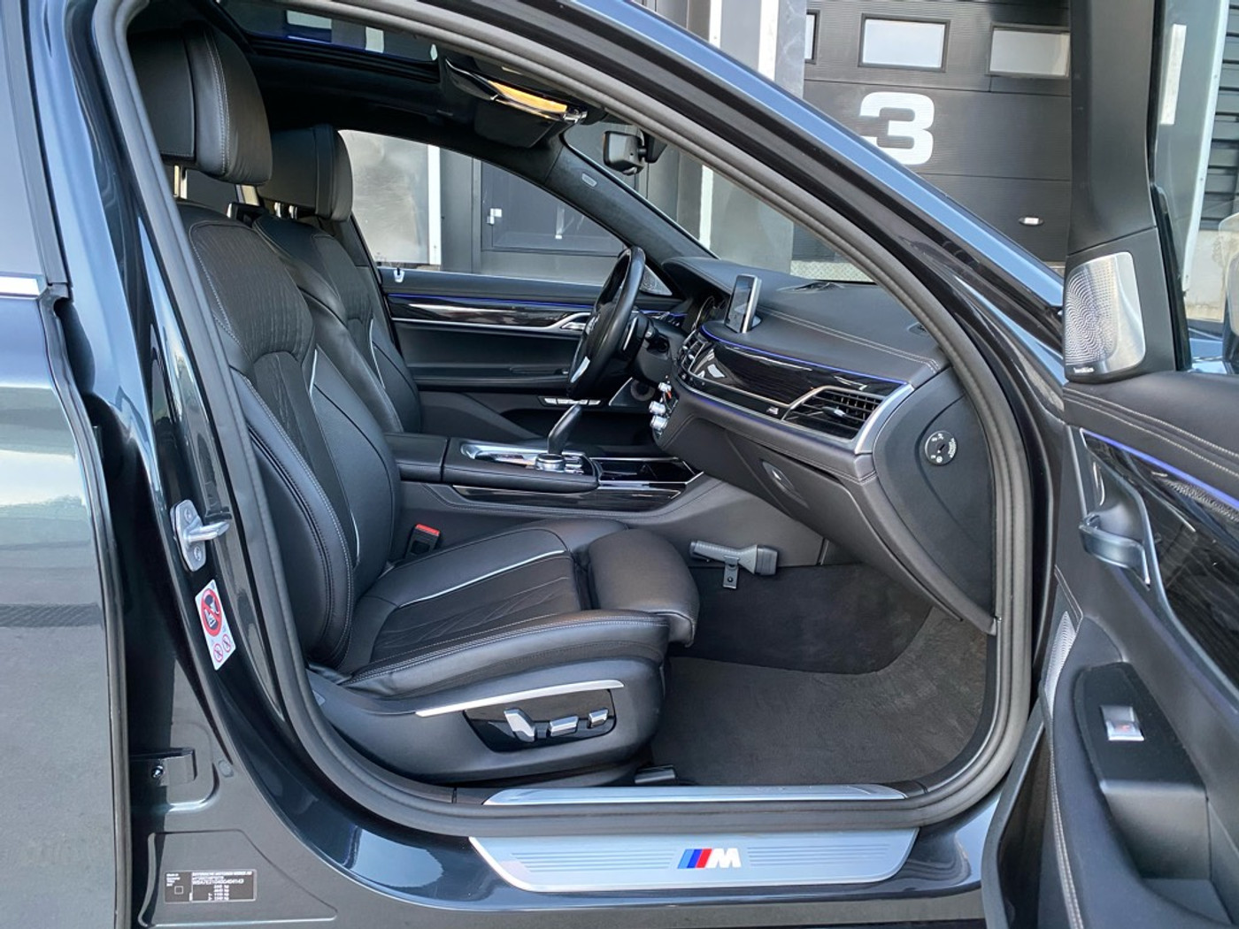 Foto van BMW 740li