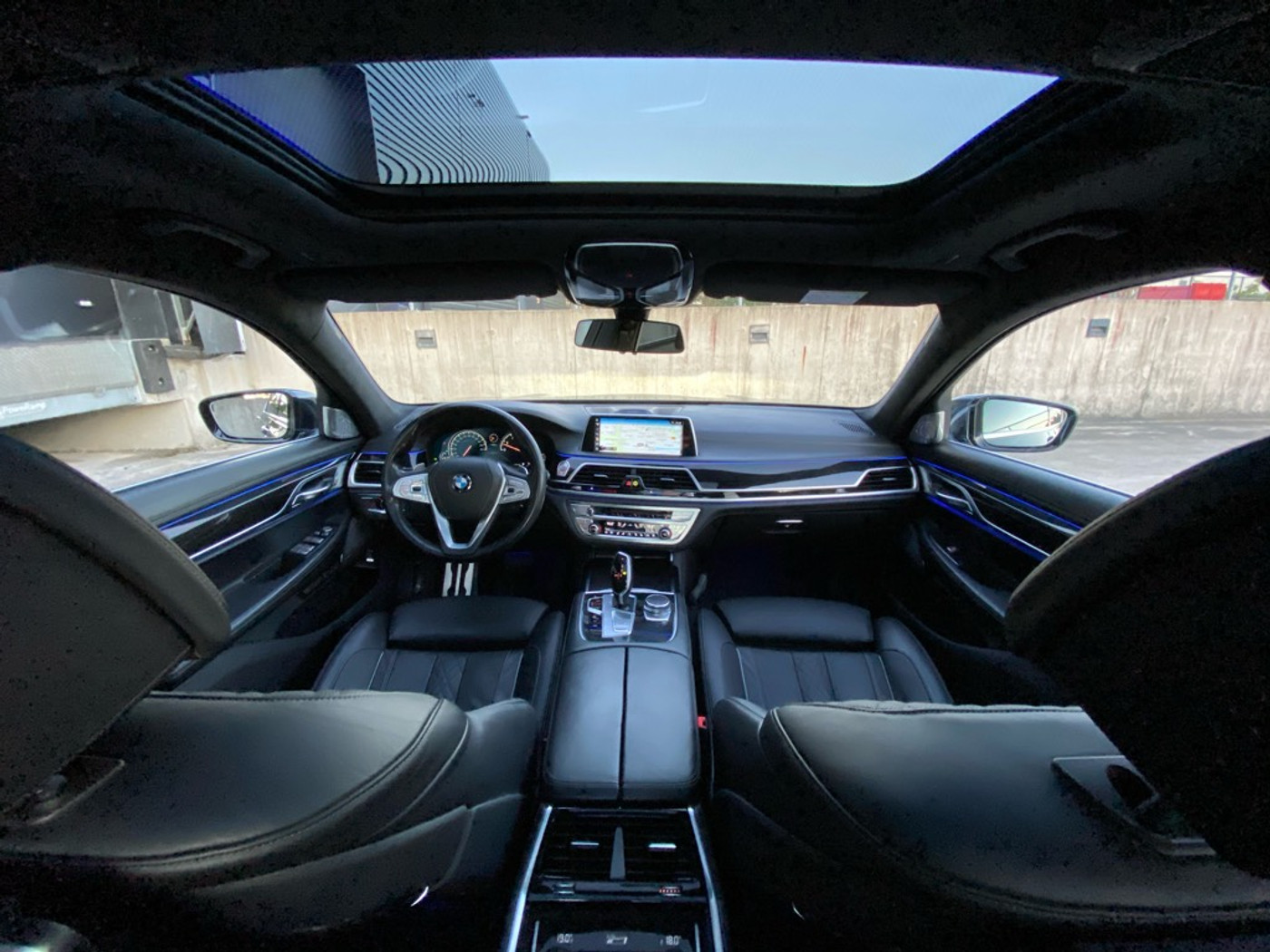 Foto van BMW 740li