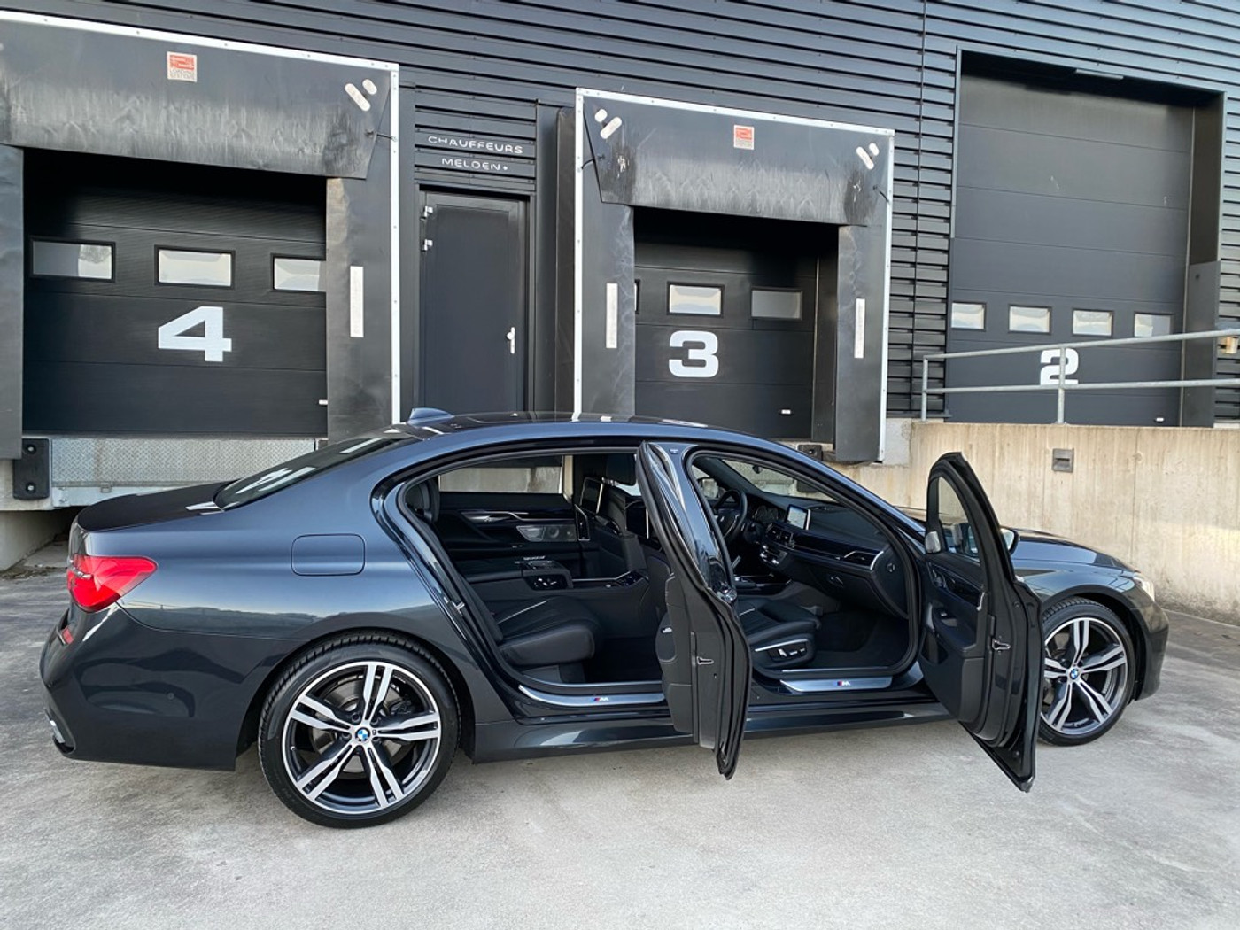 Foto van BMW 740li