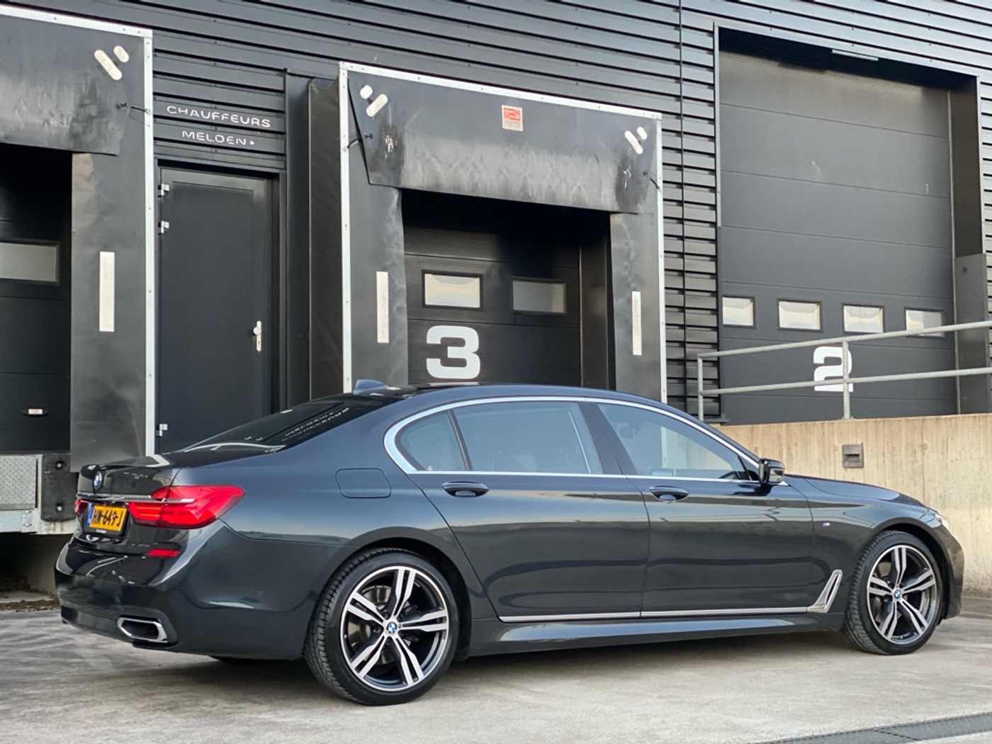 Foto van BMW 740li