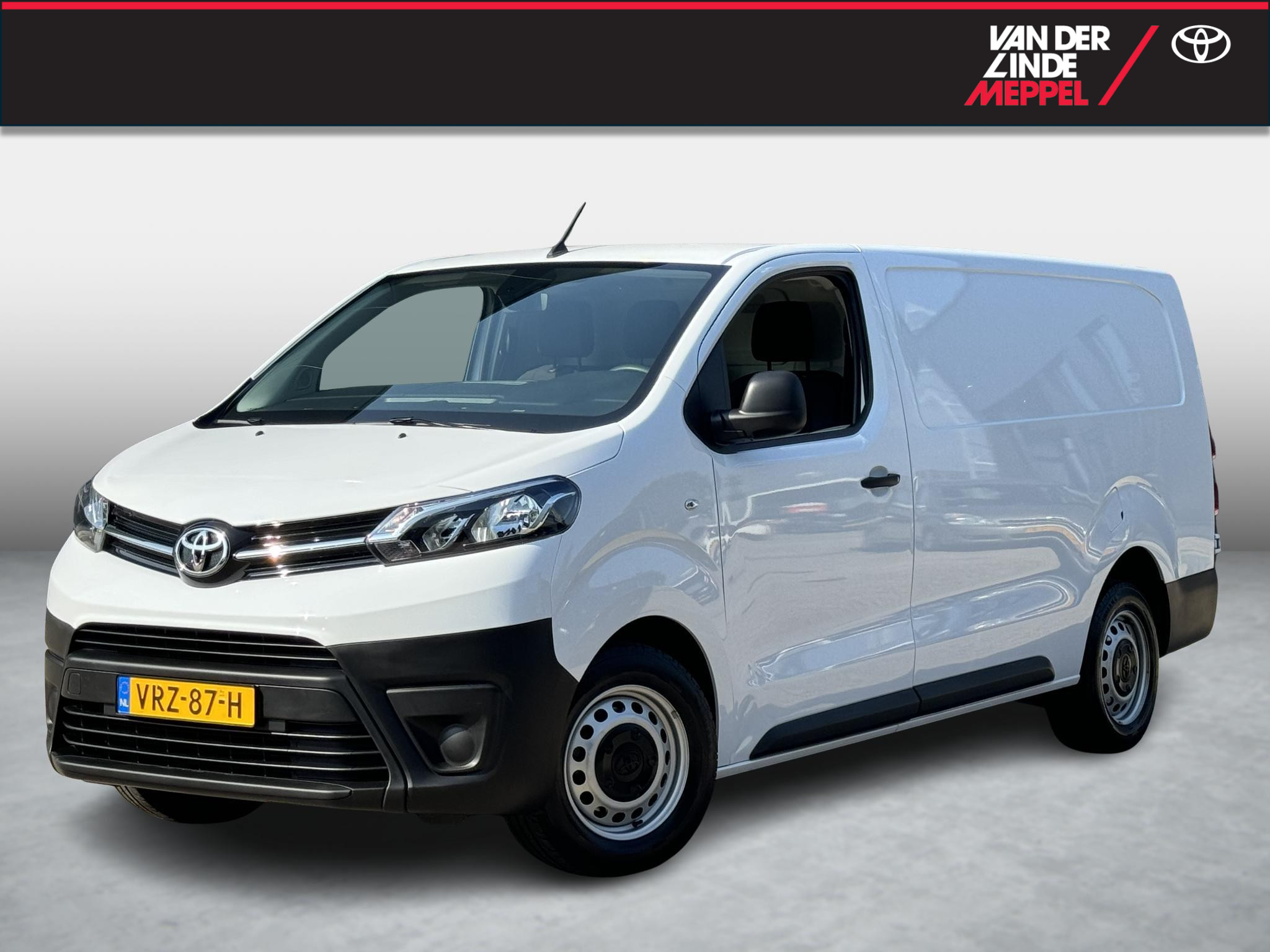 Toyota Proace 2.0 D-4D Live Aut Trekhaak 1ste Eig. NL PDC Cruise 2022 - voorkant