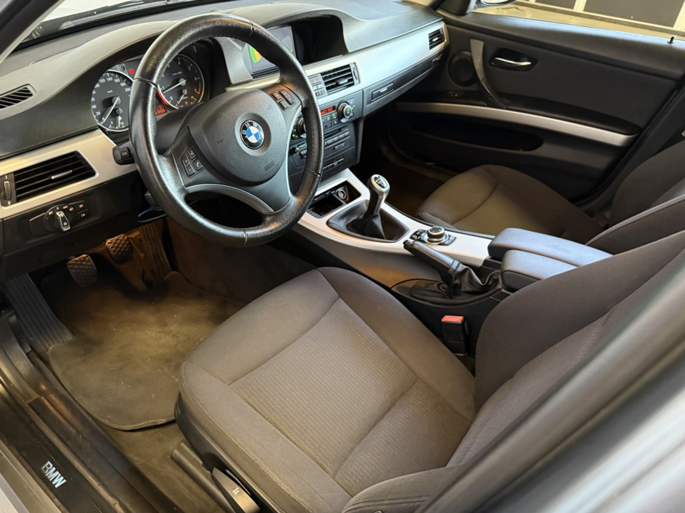 Foto van BMW 318i