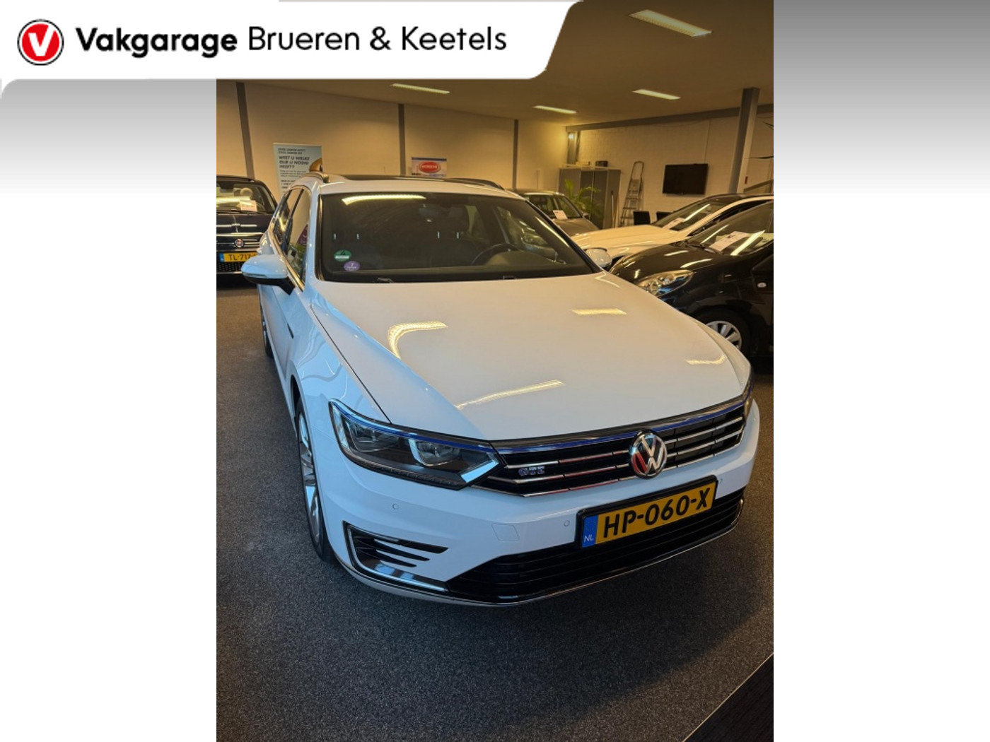 Volkswagen Passat 1.4 TSI GTE Highline / Panoramadak / Leder / Trekhaak 2015 - voorkant