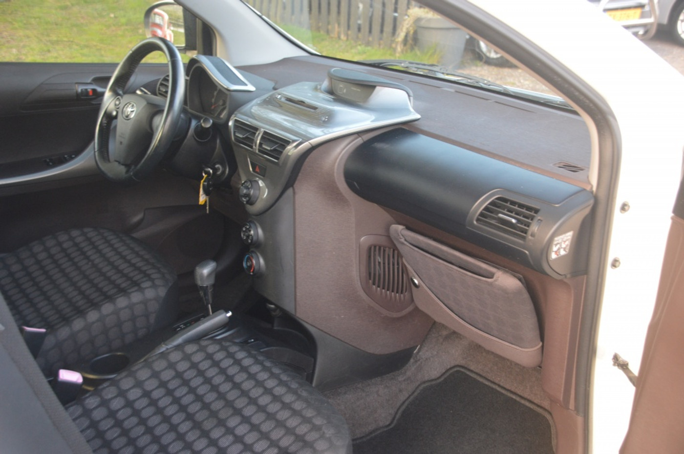 Foto van Toyota Toyota Iq