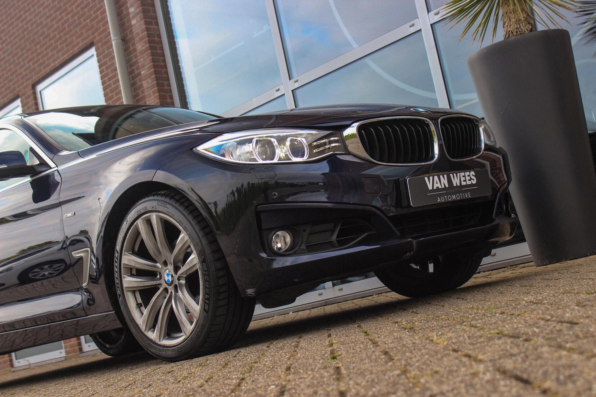 Foto van BMW 320i