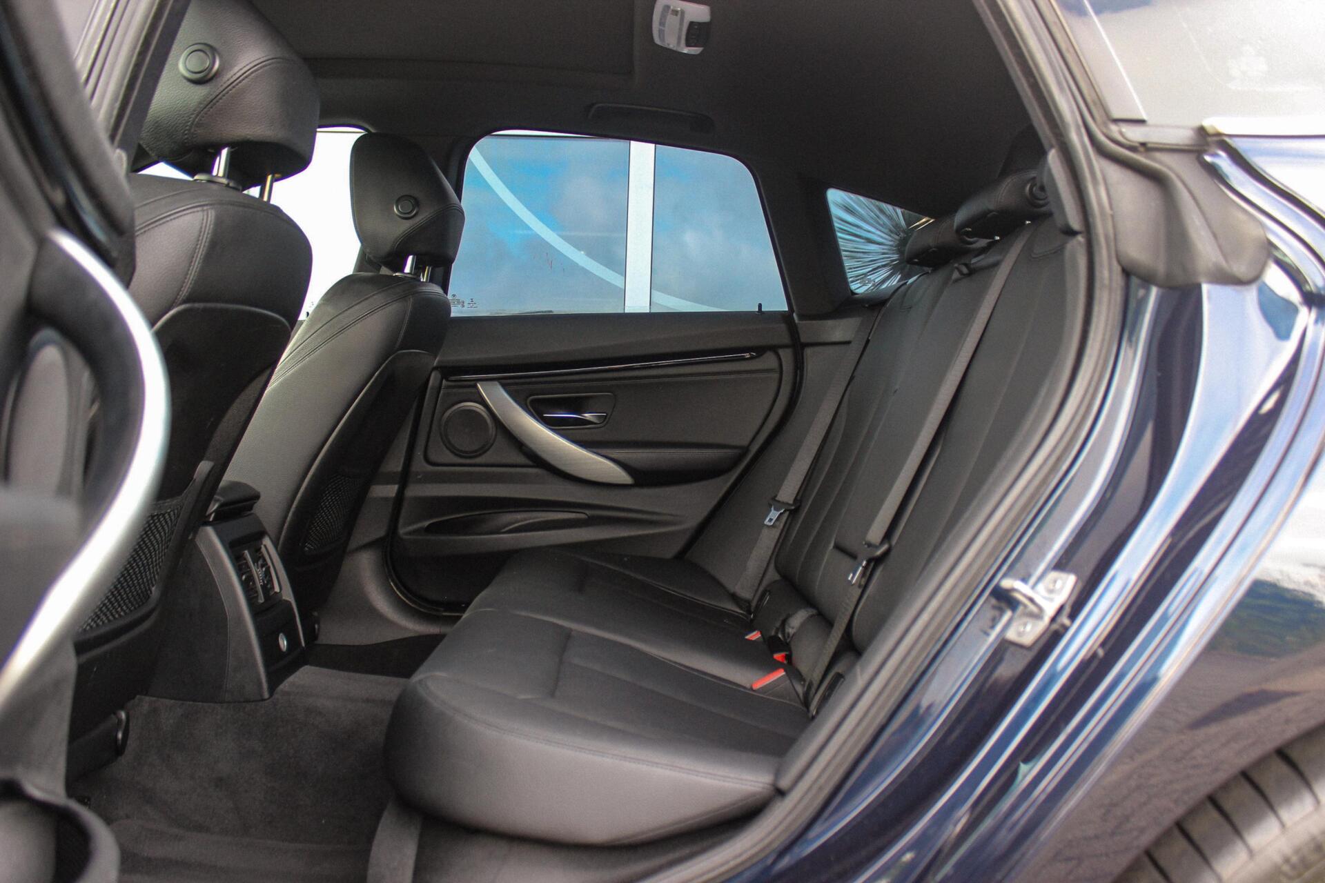 Foto van BMW 320i