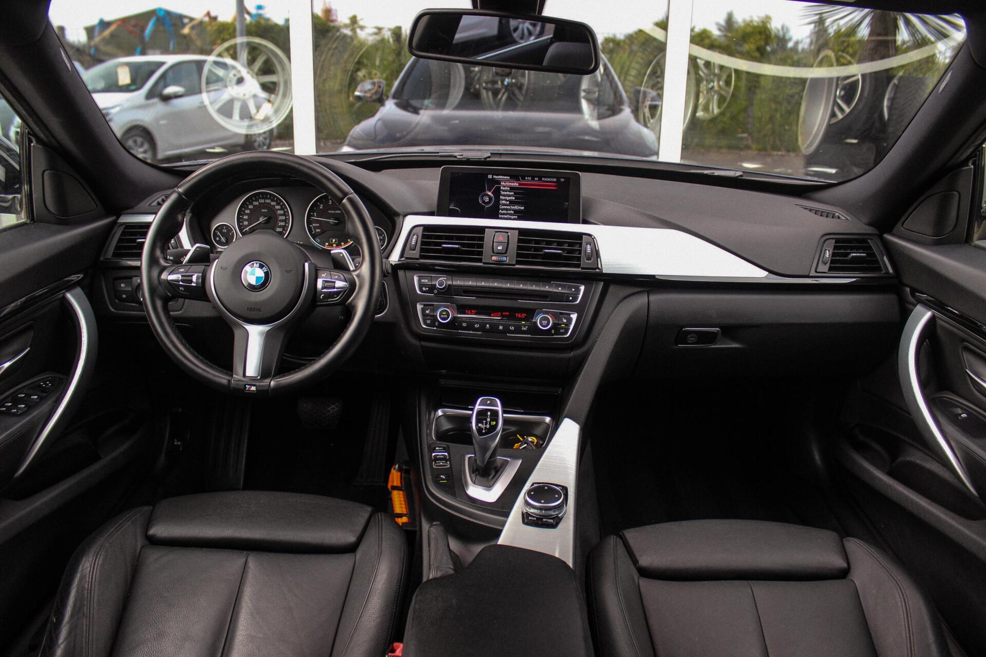 Foto van BMW 320i
