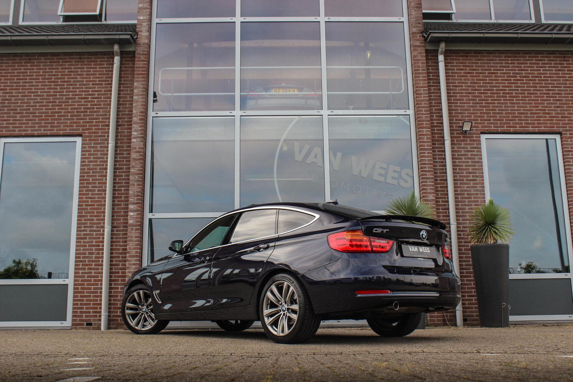 Foto van BMW 320i