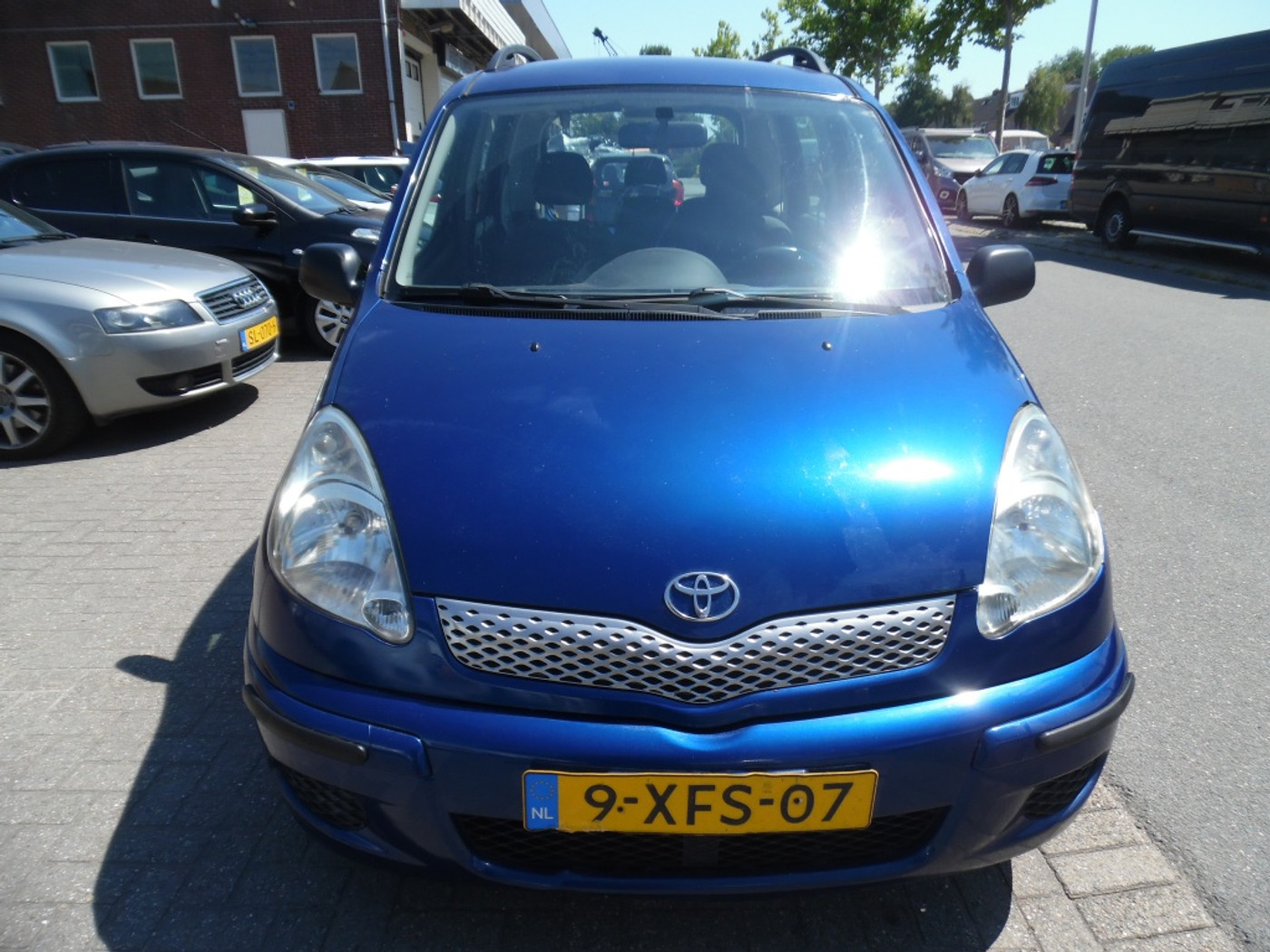 Foto van Toyota Toyota Yaris Verso
