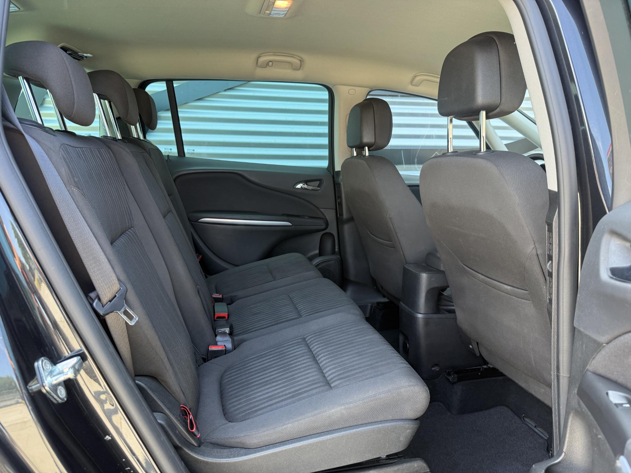 Foto van Opel Zafira Tourer