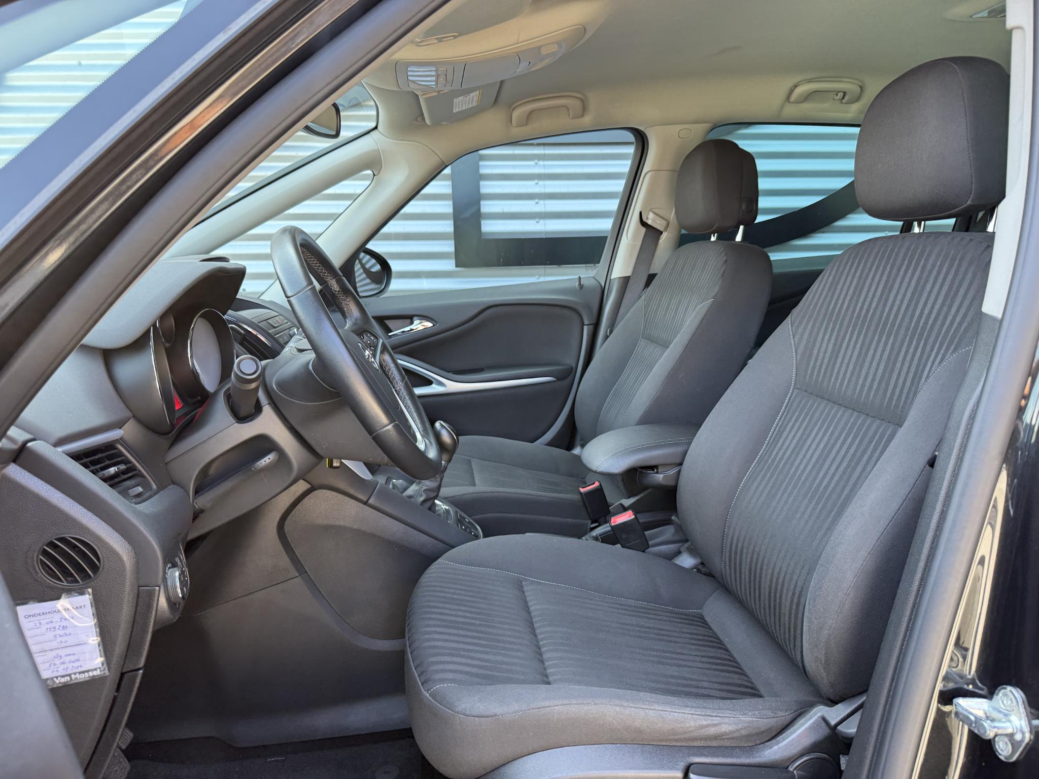 Foto van Opel Zafira Tourer