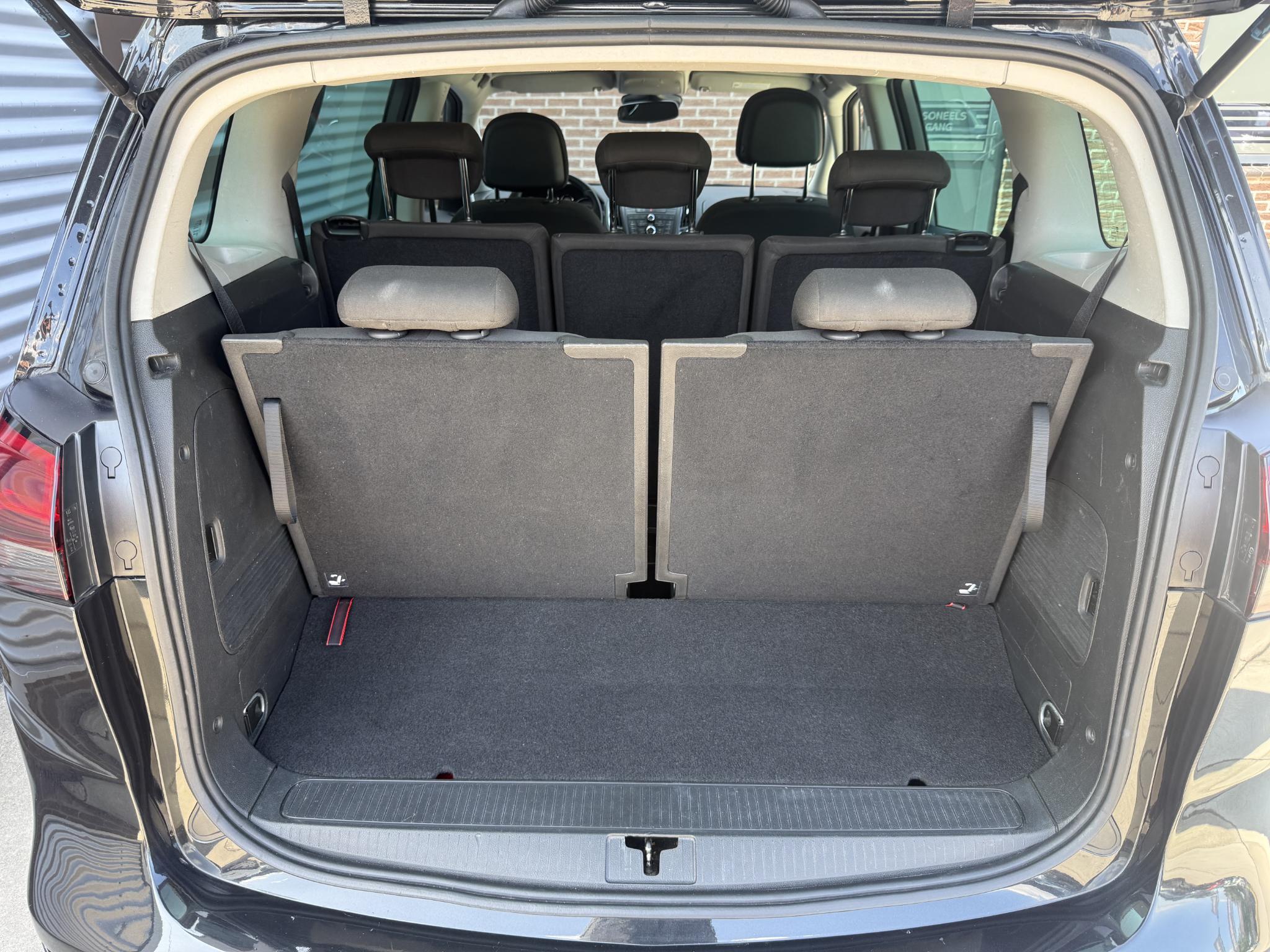 Foto van Opel Zafira Tourer