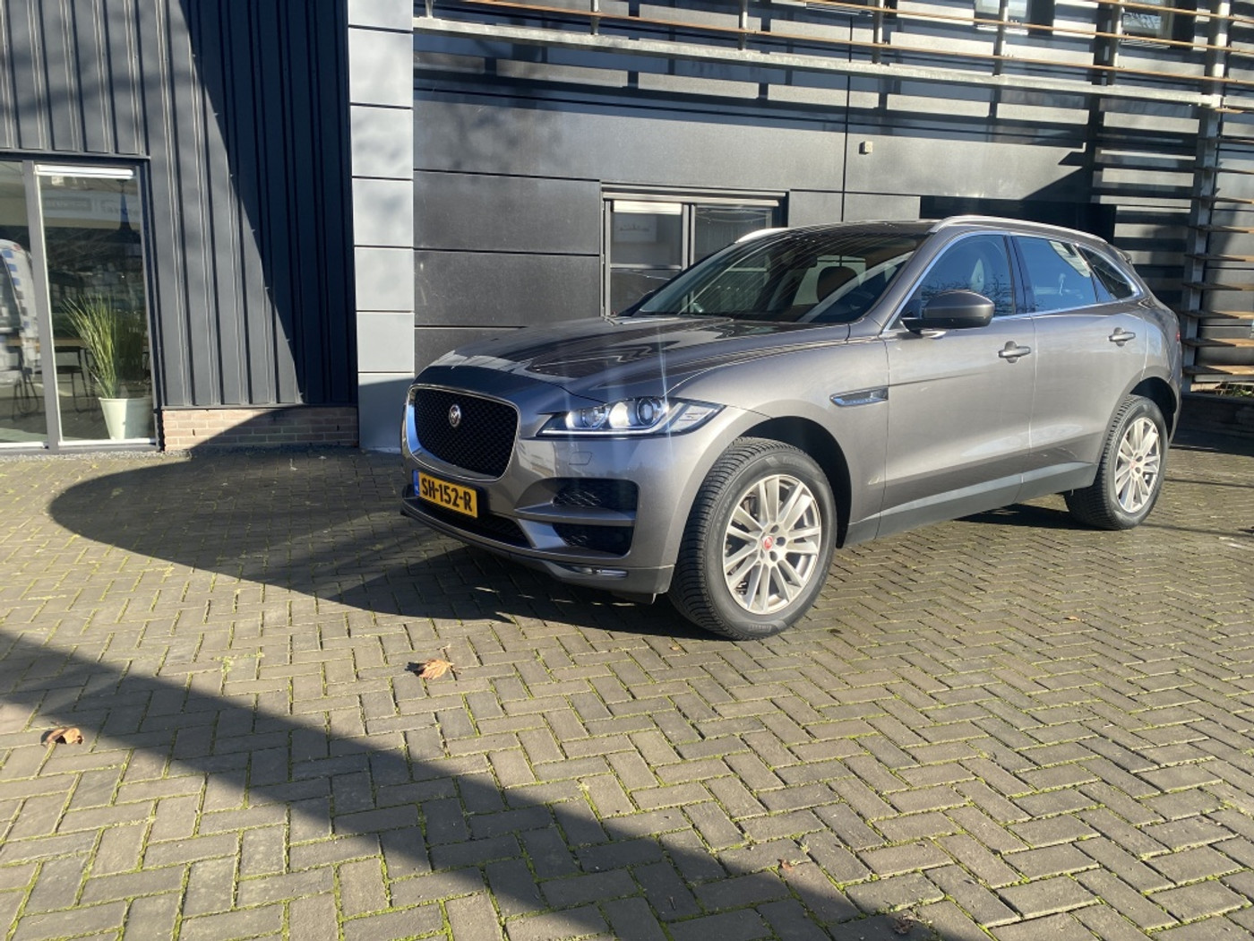 Foto van Jaguar Jaguar F-pace