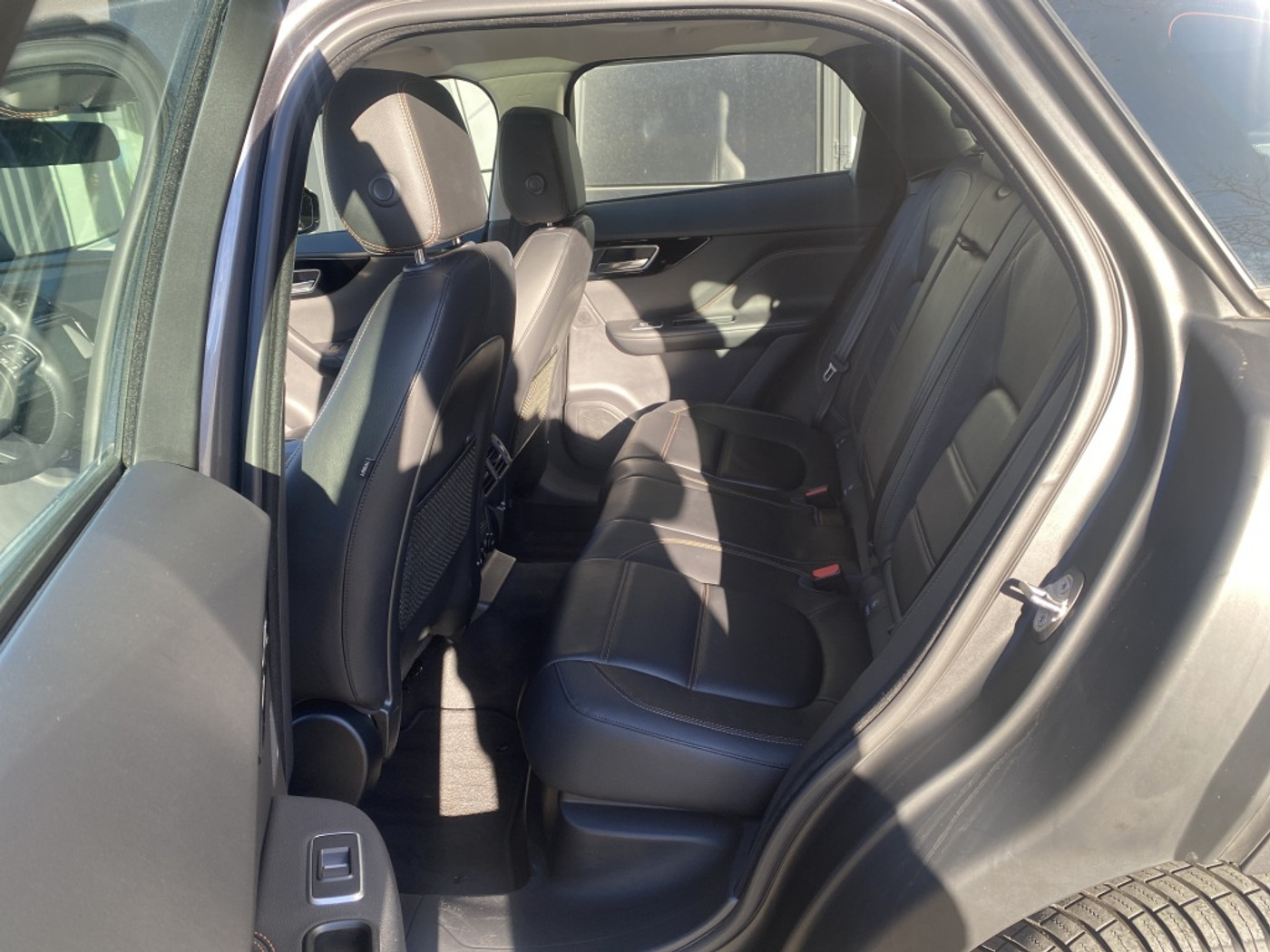Foto van Jaguar Jaguar F-pace