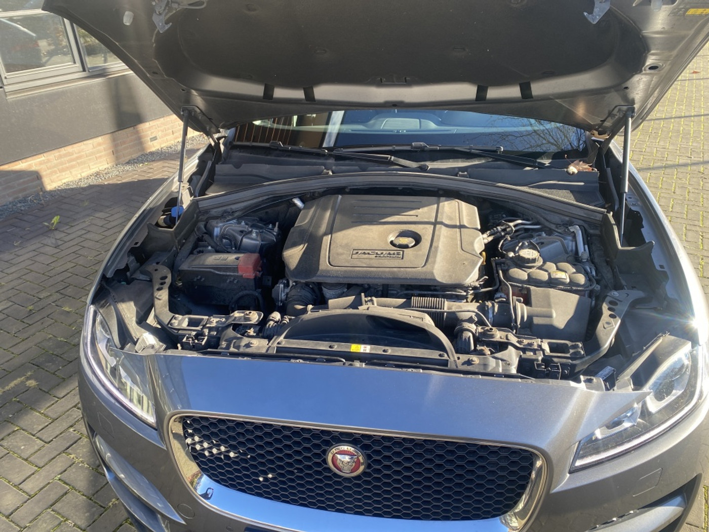 Foto van Jaguar Jaguar F-pace