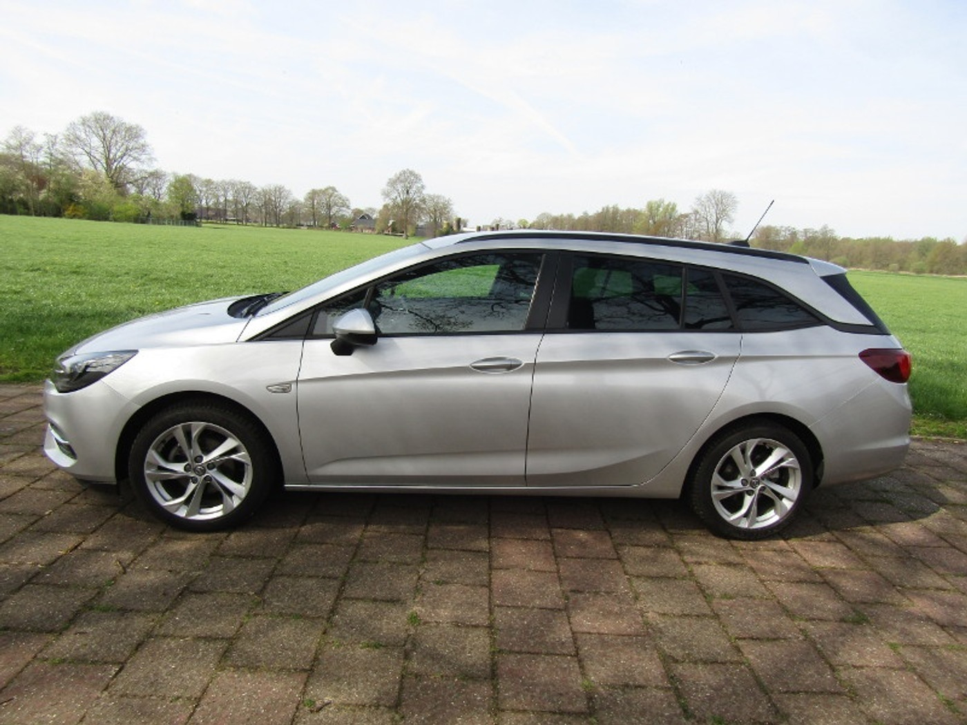 Foto van Opel Astra Sports Tourer
