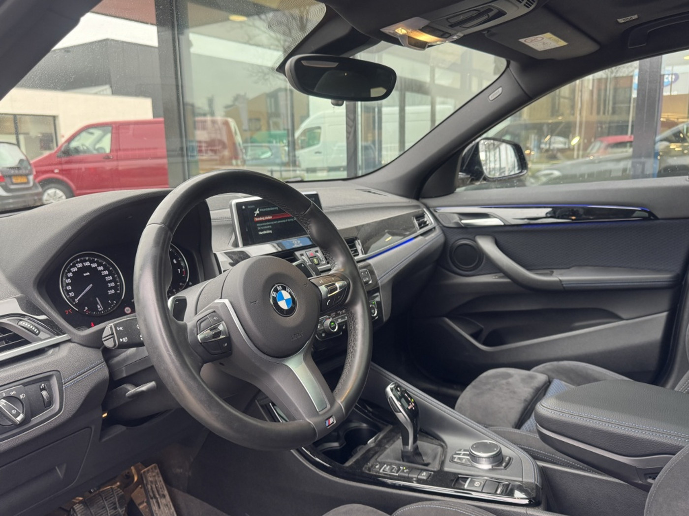 Foto van BMW X2 M35i