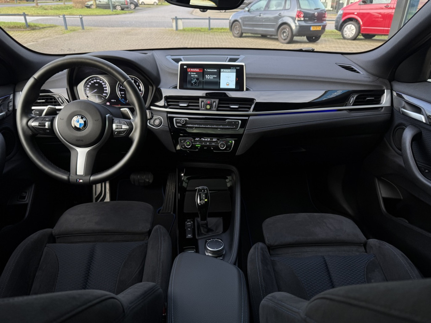 Foto van BMW X2 M35i