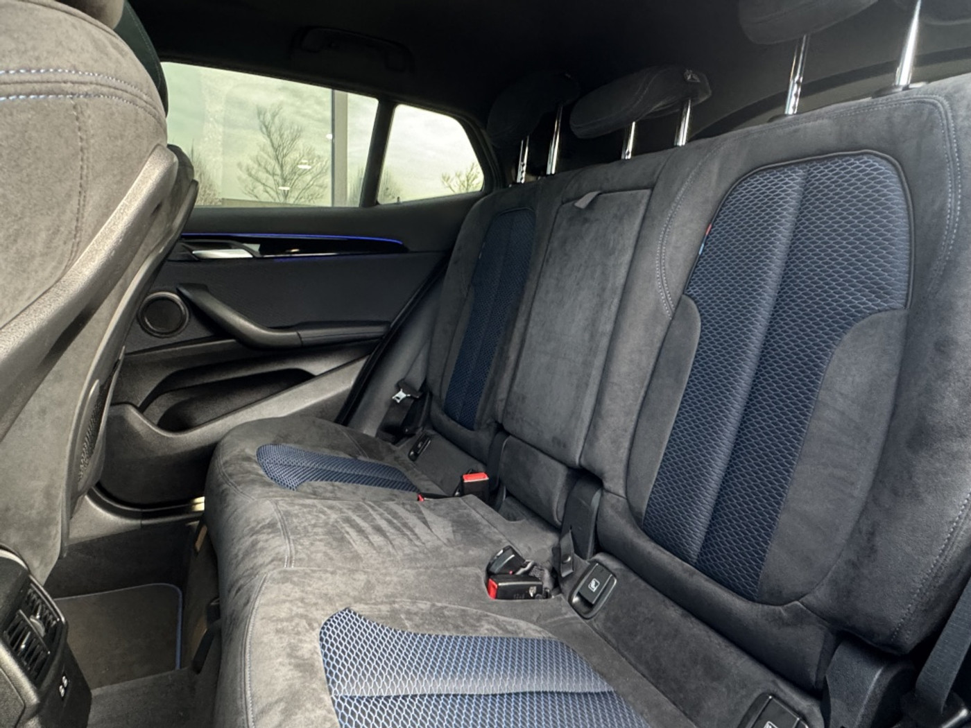 Foto van BMW X2 M35i