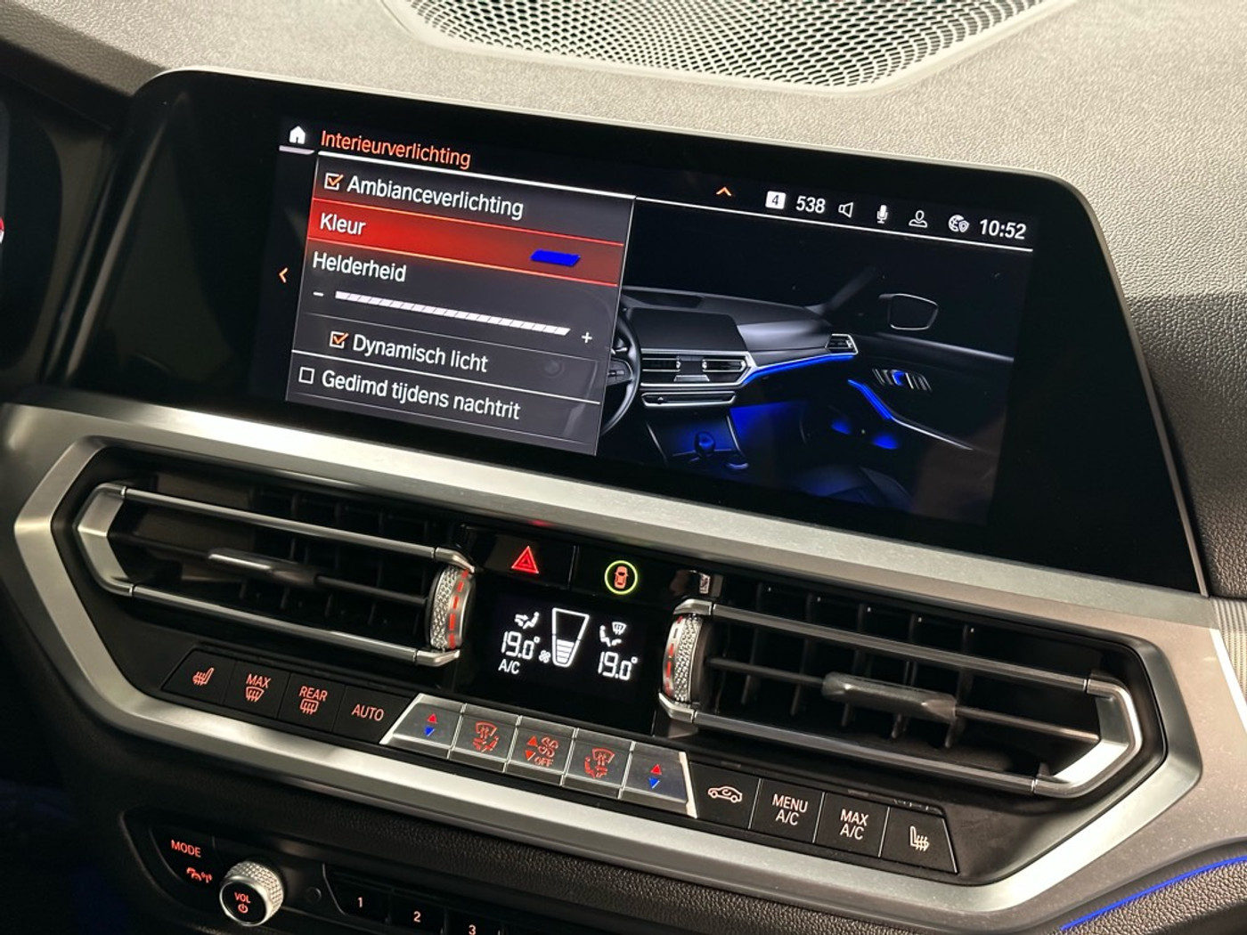 Foto van BMW 318i