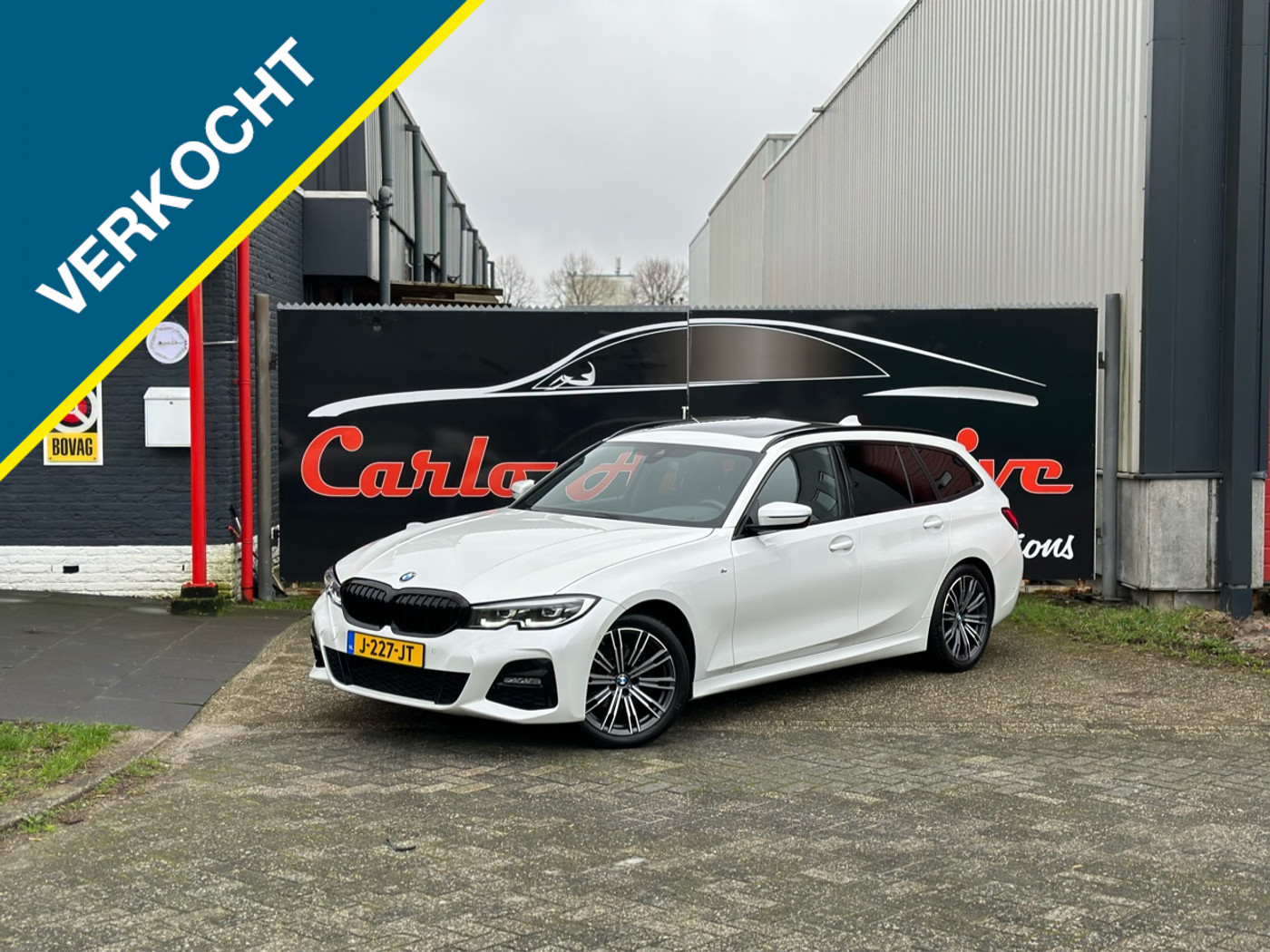 BMW 318i 2.0 M-SPORT PANO|LEDER|CAMERA|HiFi|LED 2020 - voorkant