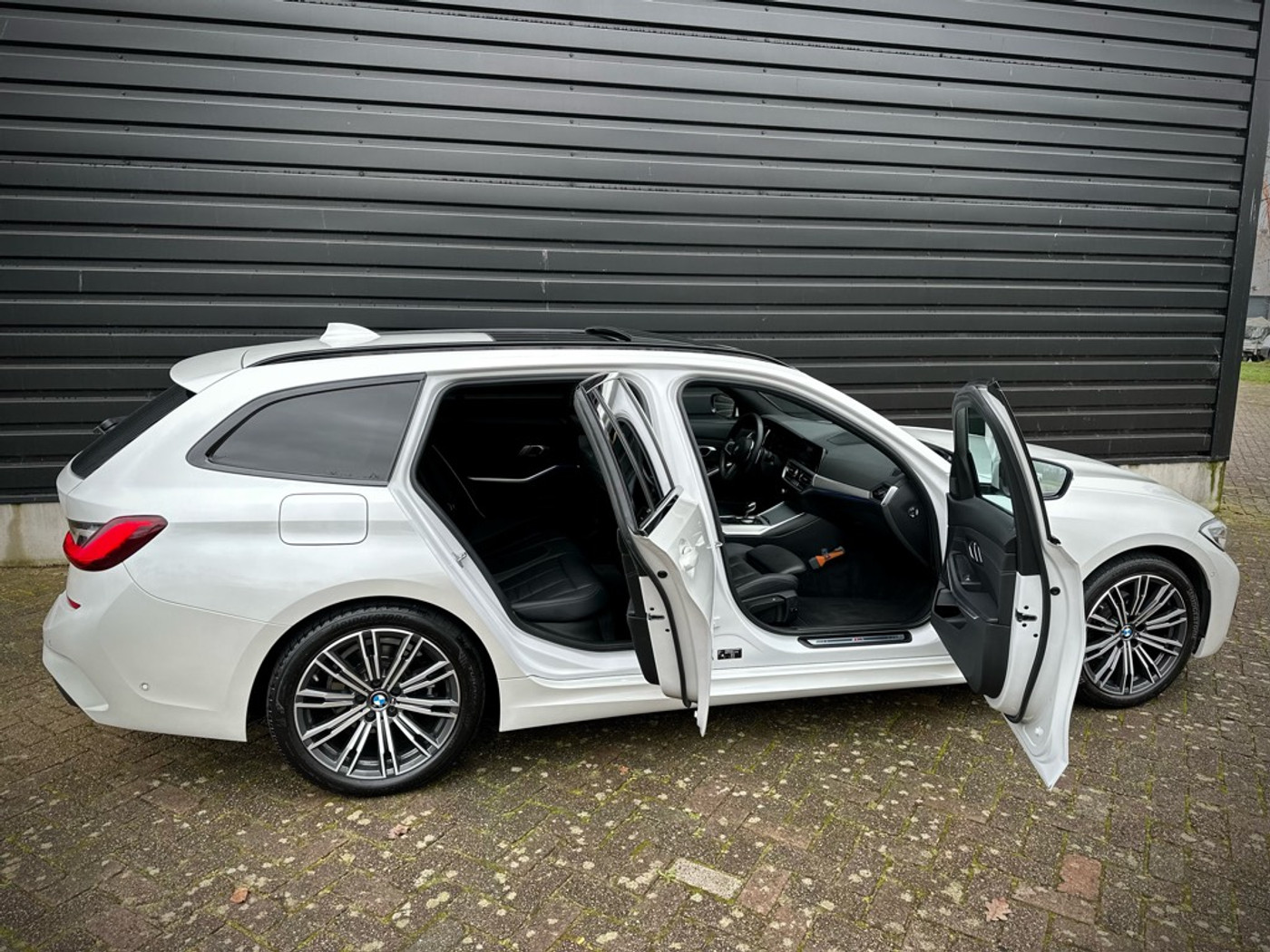 Foto van BMW 318i