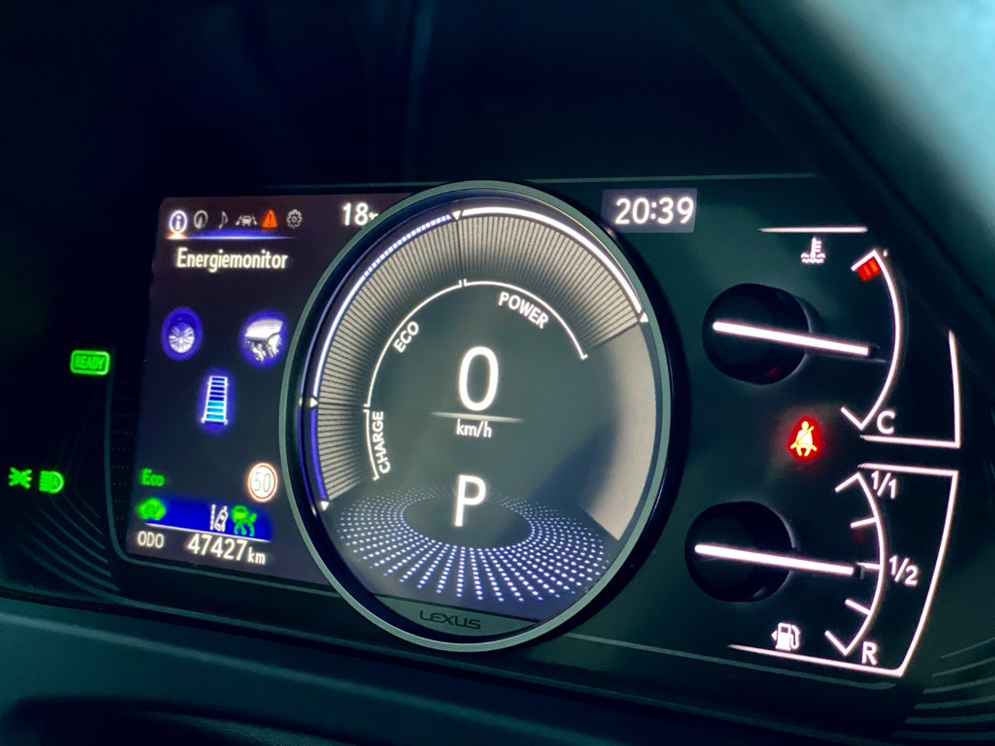 Foto van Lexus Lexus Ux250h