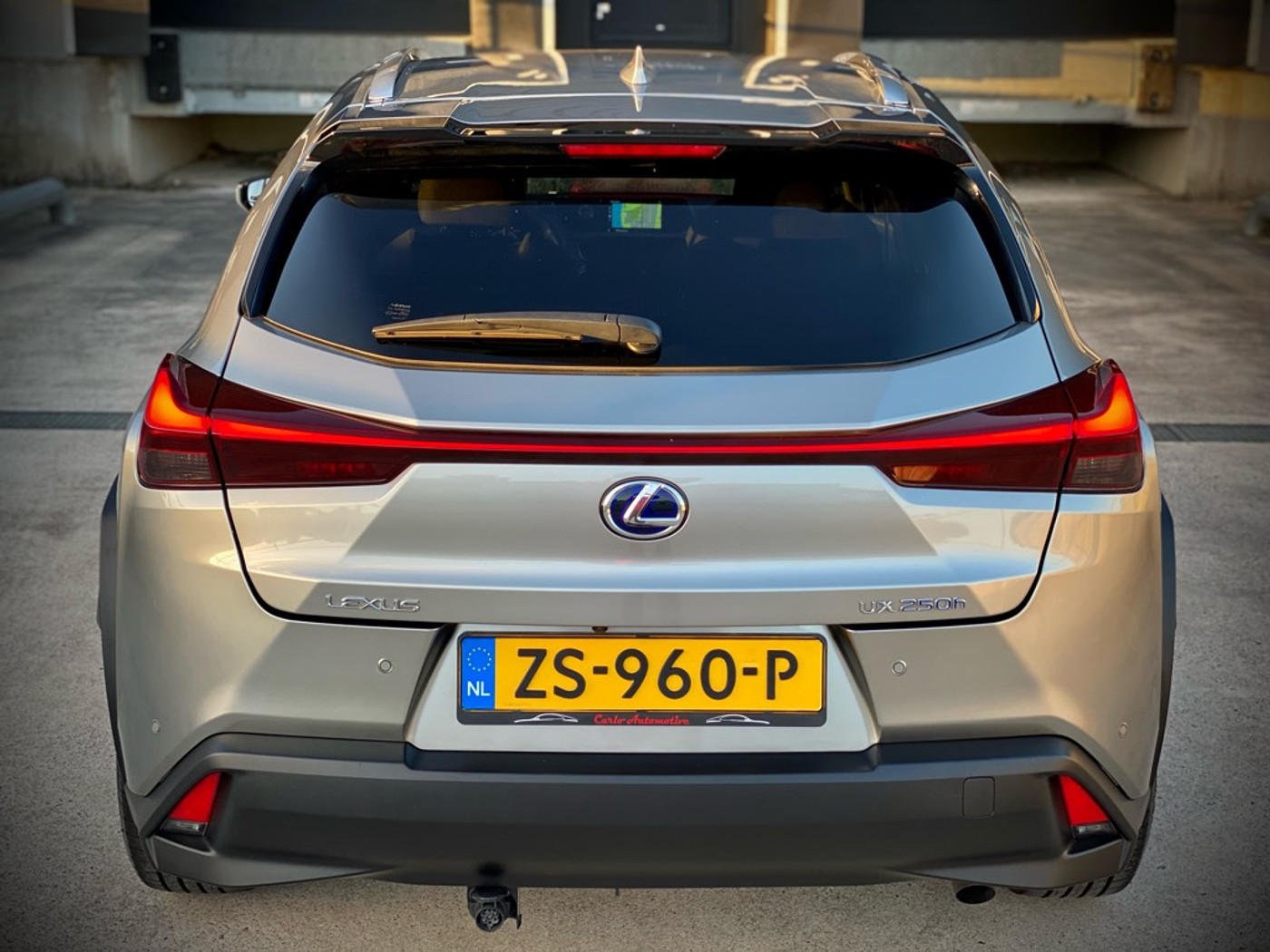 Foto van Lexus Lexus Ux250h