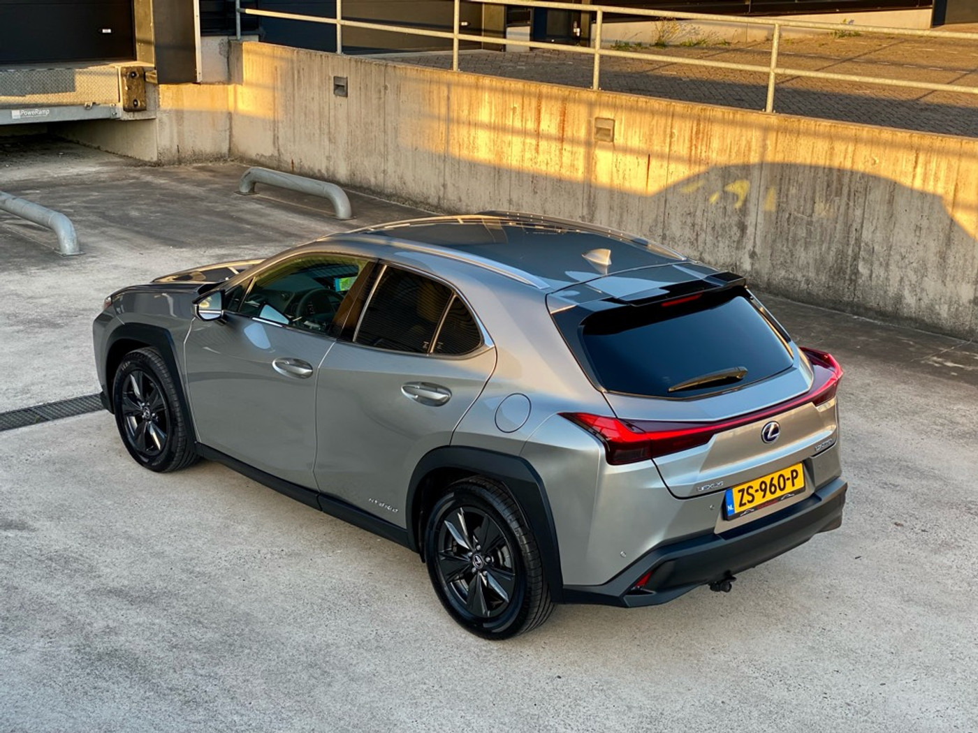 Foto van Lexus Lexus Ux250h