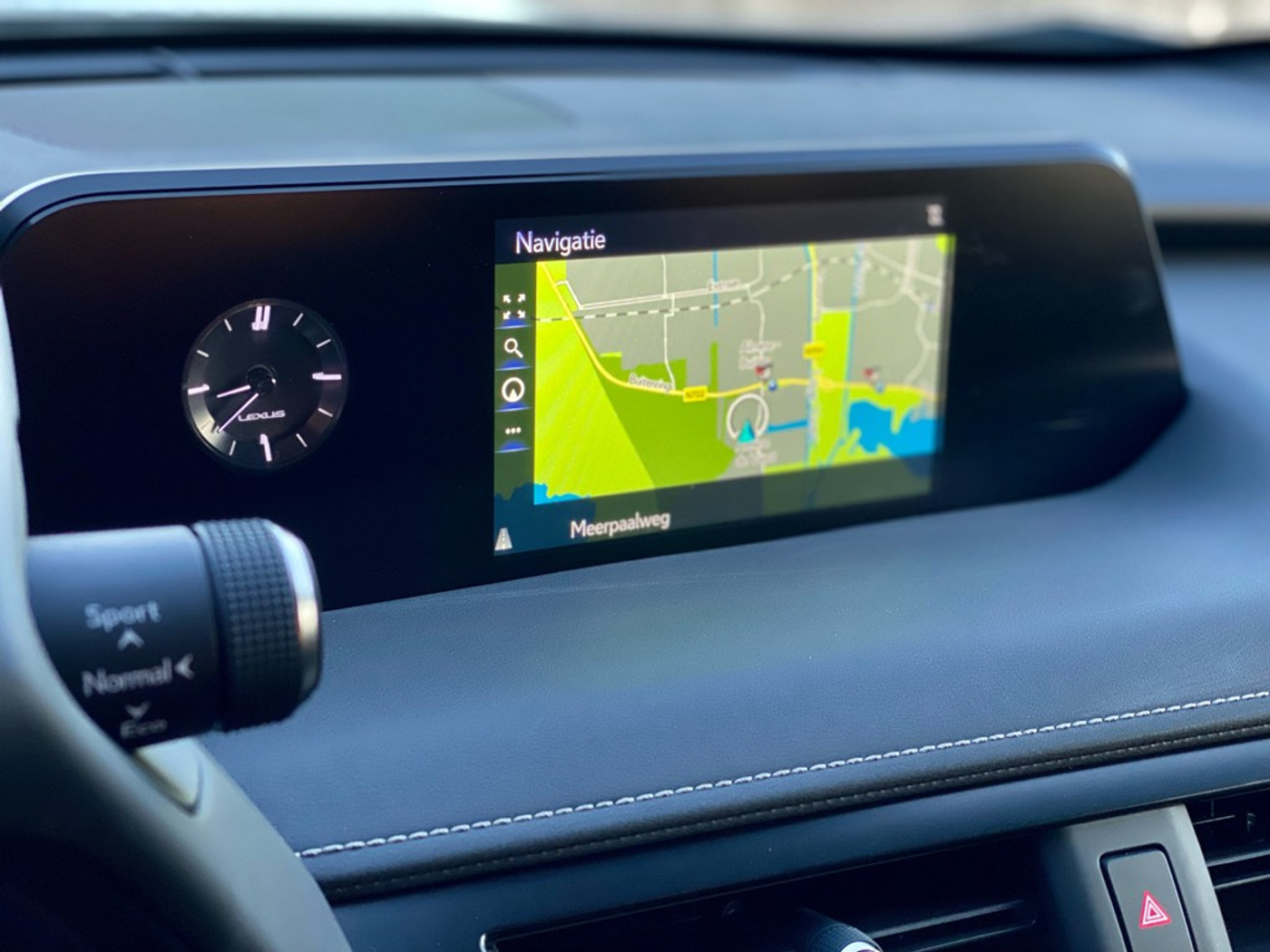 Foto van Lexus Lexus Ux250h