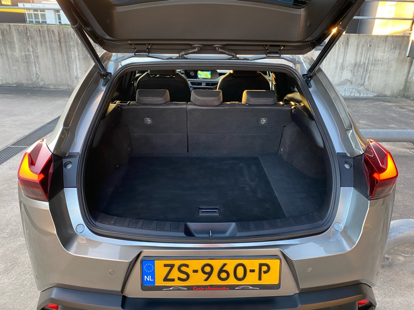 Foto van Lexus Lexus Ux250h