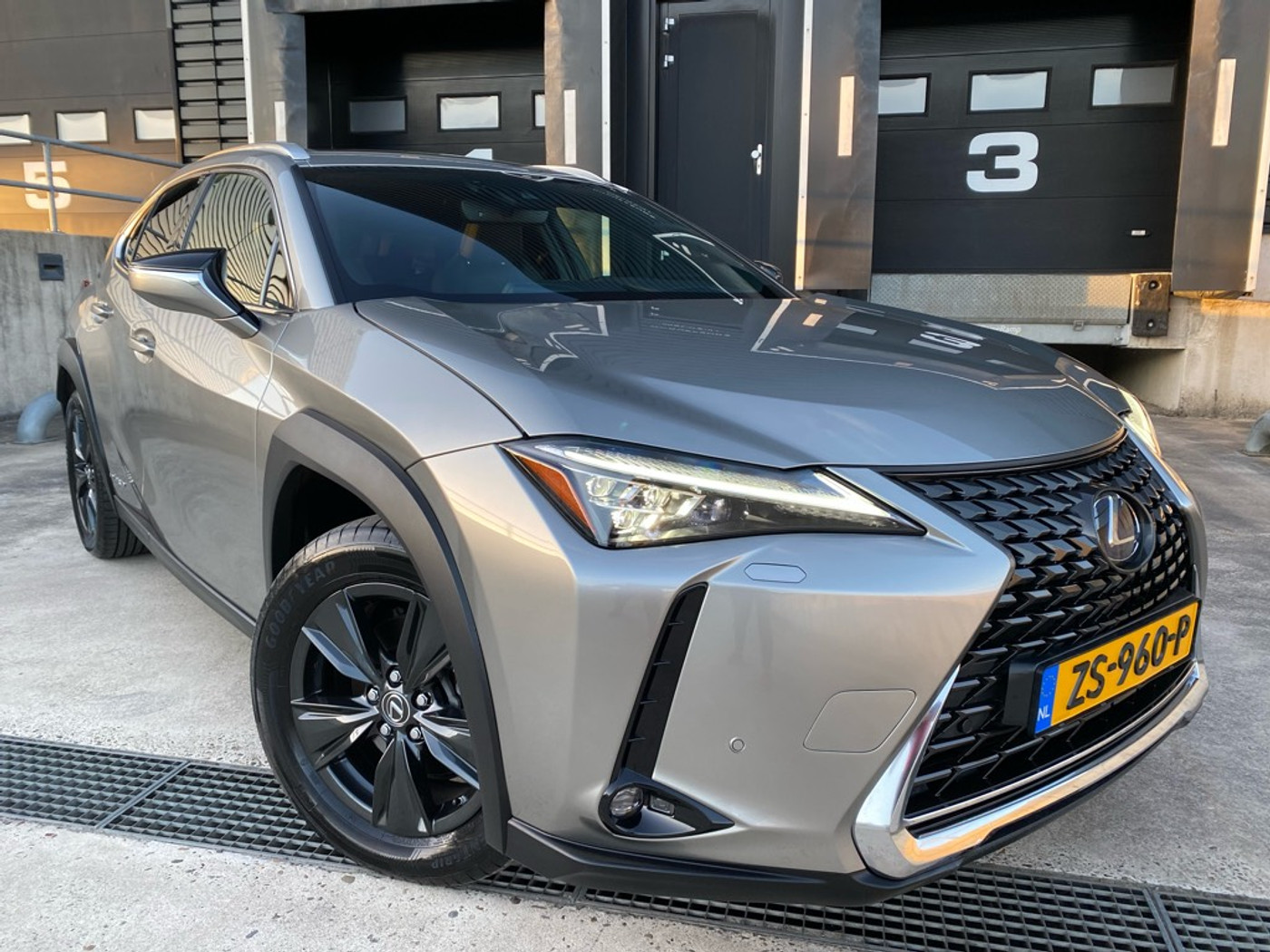 Foto van Lexus Lexus Ux250h