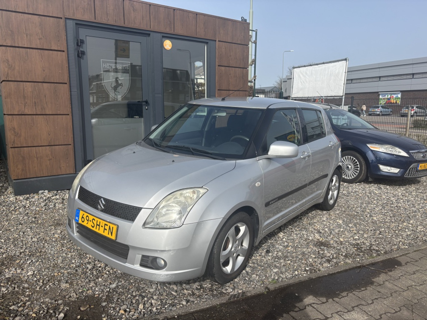 Suzuki Swift 1.3 Exclusive**NWE KOPPELING !! 2006 - voorkant